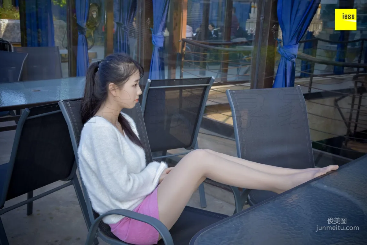 Jia Zhen, Fresh Pink Short Skirt and Flesh Stockings [IESS] Silk Enjoyer 170 Photo Set photo 74