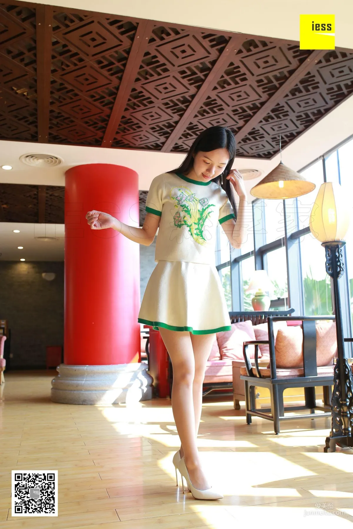 Mu Mu《Pure Style Meat Stockings》 [IESS] Silk Enjoyer 185 Photo Set photo 3