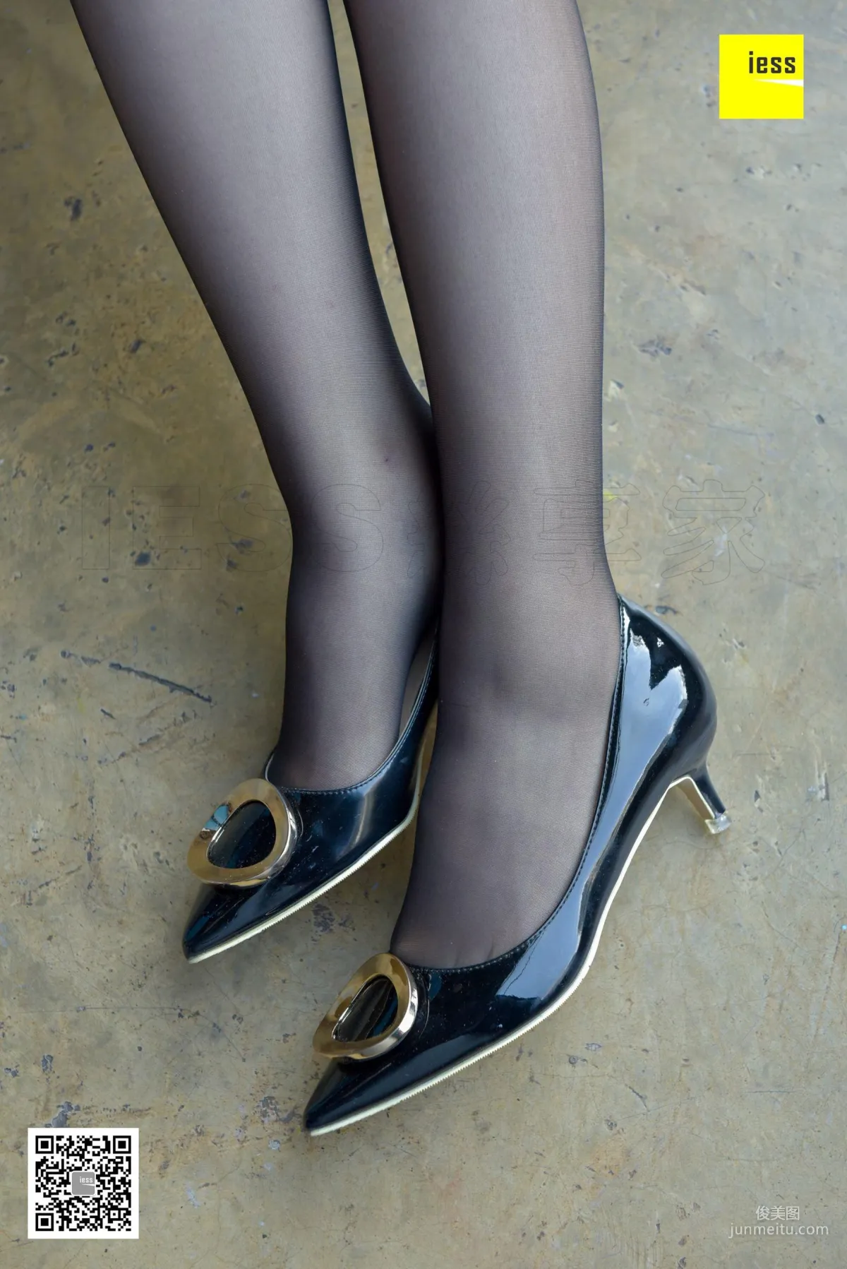 Jia Zhen, Plump and Fleshy Black Stockings [IESS] Silk Enjoyer 183 Photo Set photo 34