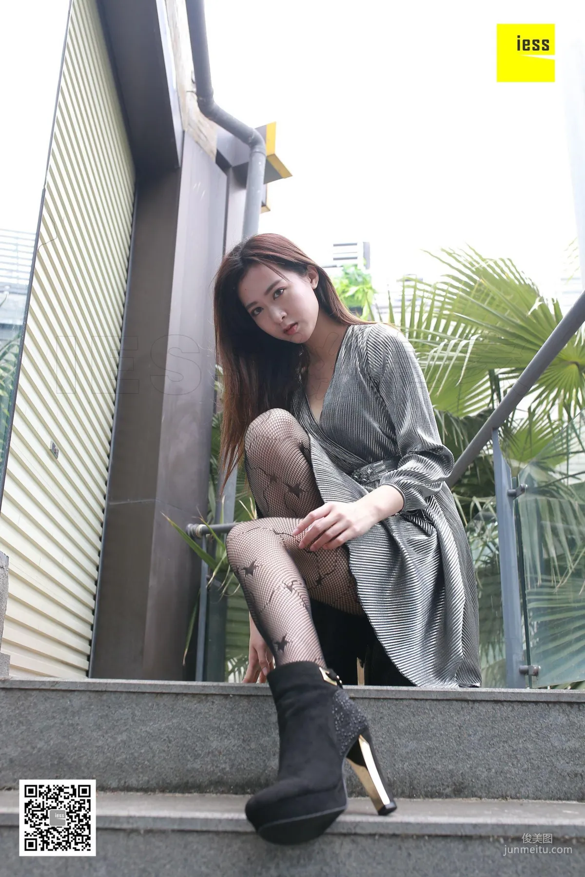 Zi Zi "Star Fishnet Stockings and Ankle Boots" [IESS] Silk Enjoyer 158 Photo Set photo 45