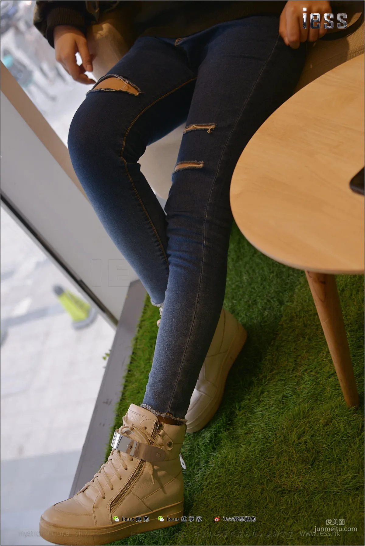Xiao Jie, Love Duet 1 [IESS] Silk Stockings Bento 194 Photo Set photo 52