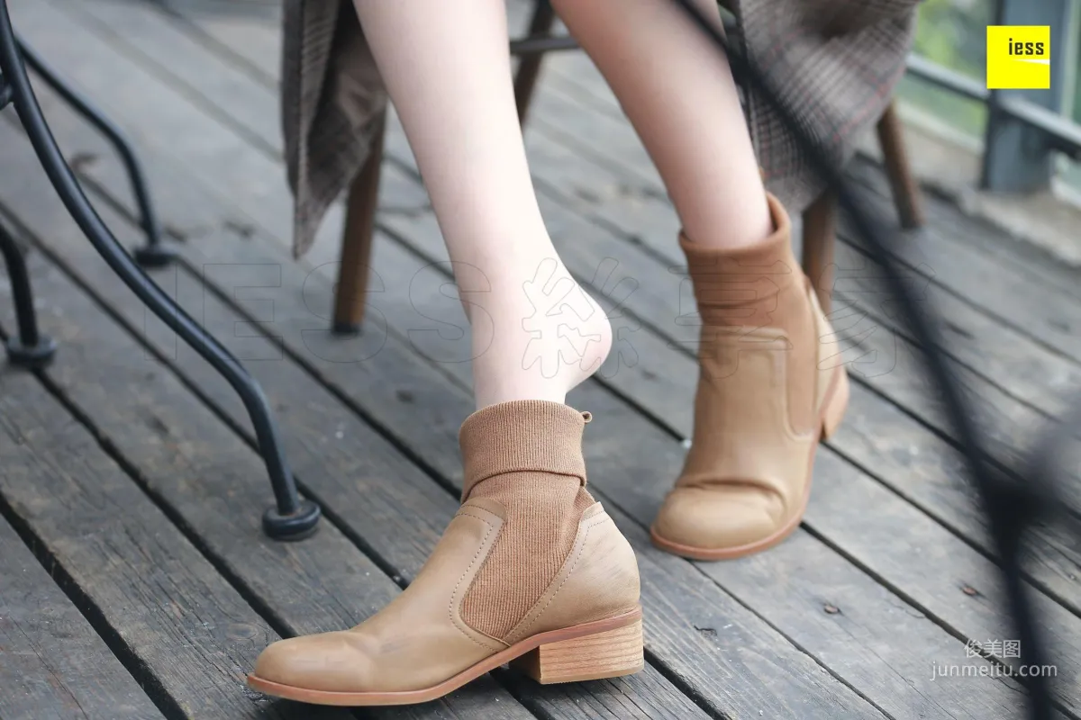 Zi Zi, Domineering Ankle Boots and Flesh-Colored Stockings [IESS] Silk Enjoyer 168 Photo Set photo 24