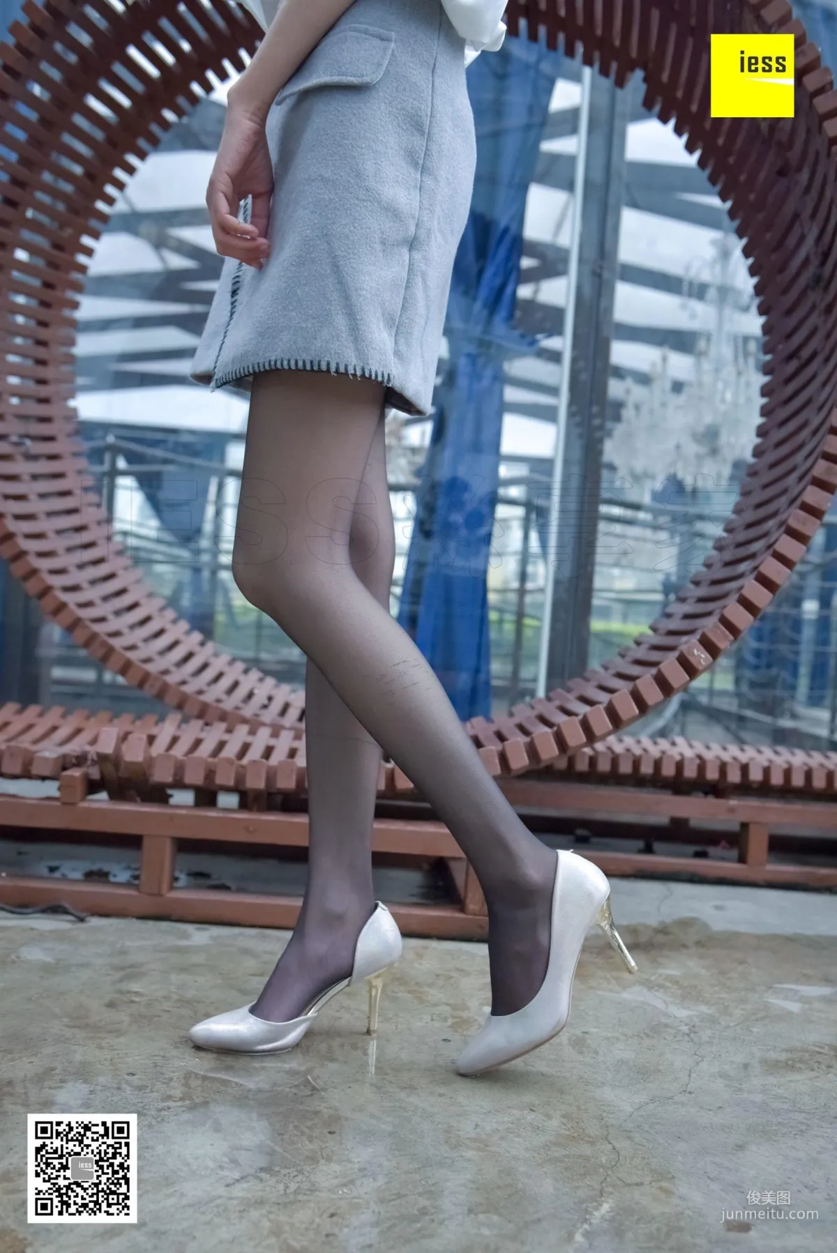Yong Ying, Black Stockings After the Rain [IESS] Silk Enjoyer 160, Photo Set photo 51