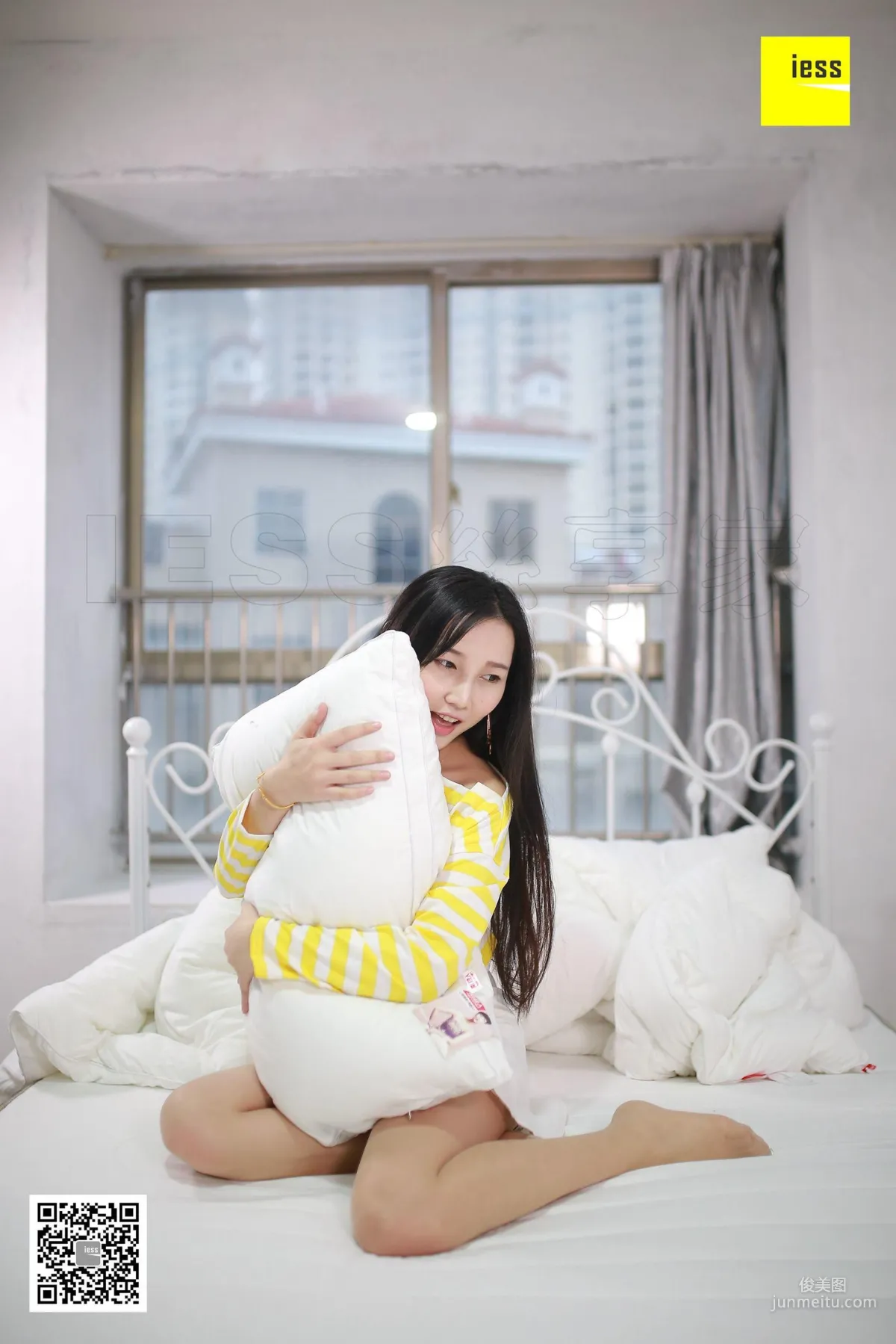 Wen Xin "My Sleeping Beauty Girlfriend" [IESS] Silk Enjoyer 163 Photo Set photo 43