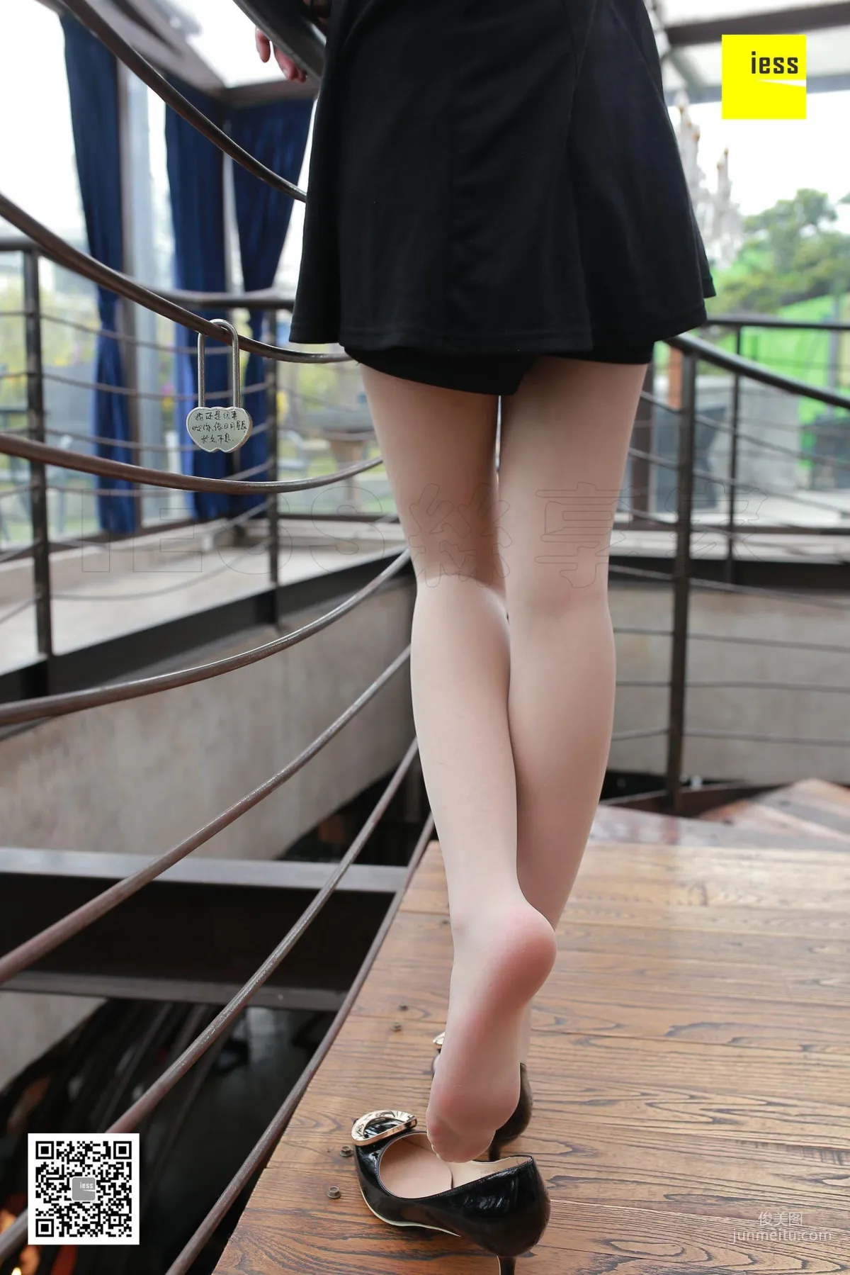 Jing Jing, Slip Dress and Flesh-Colored Stockings [IESS] Silk Enjoyer 164 Photo Set photo 27