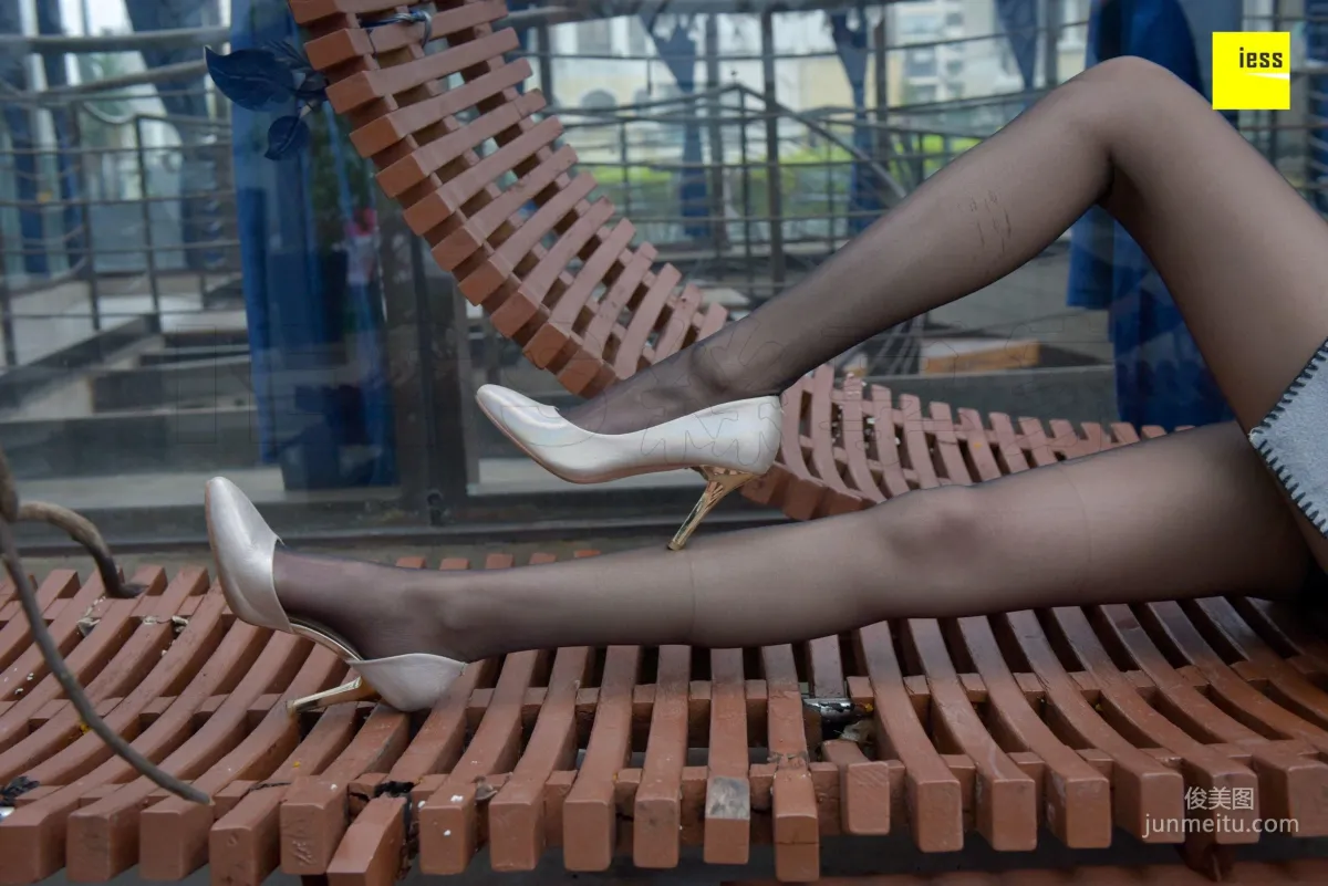Yong Ying, Black Stockings After the Rain [IESS] Silk Enjoyer 160, Photo Set photo 5