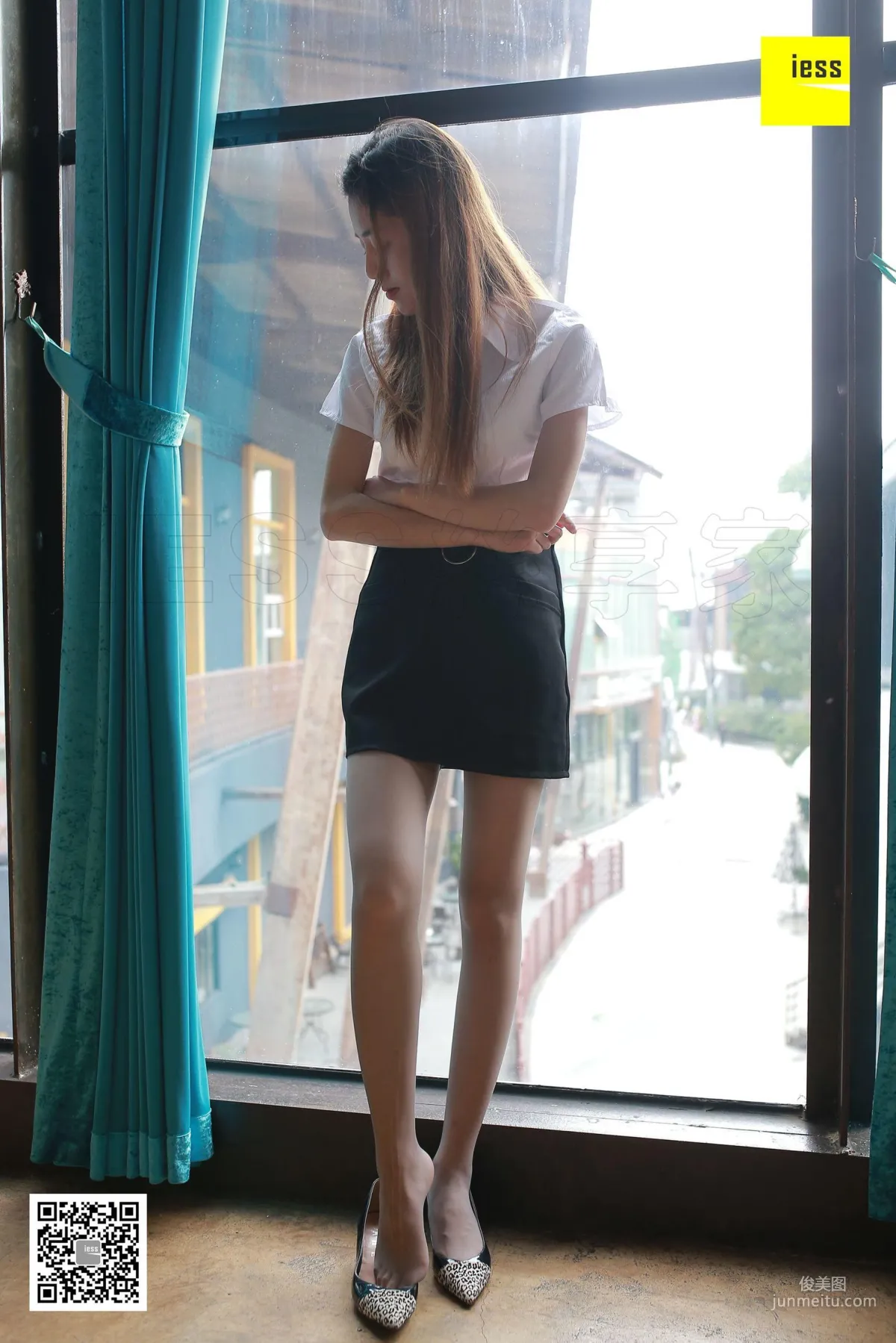 Jing Jing, Shirt Beauty Shows Gray Stockings [IESS] Silk Enjoyer 172 Photo Set photo 12