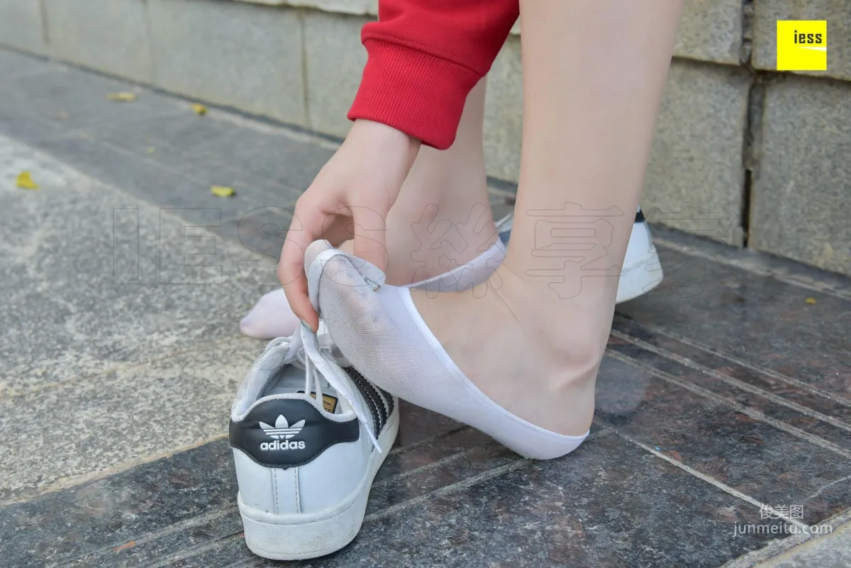 Qi Qi Hoodie and White Crew Socks [IESS] Silk Enjoyer 159 Photo Set photo 64