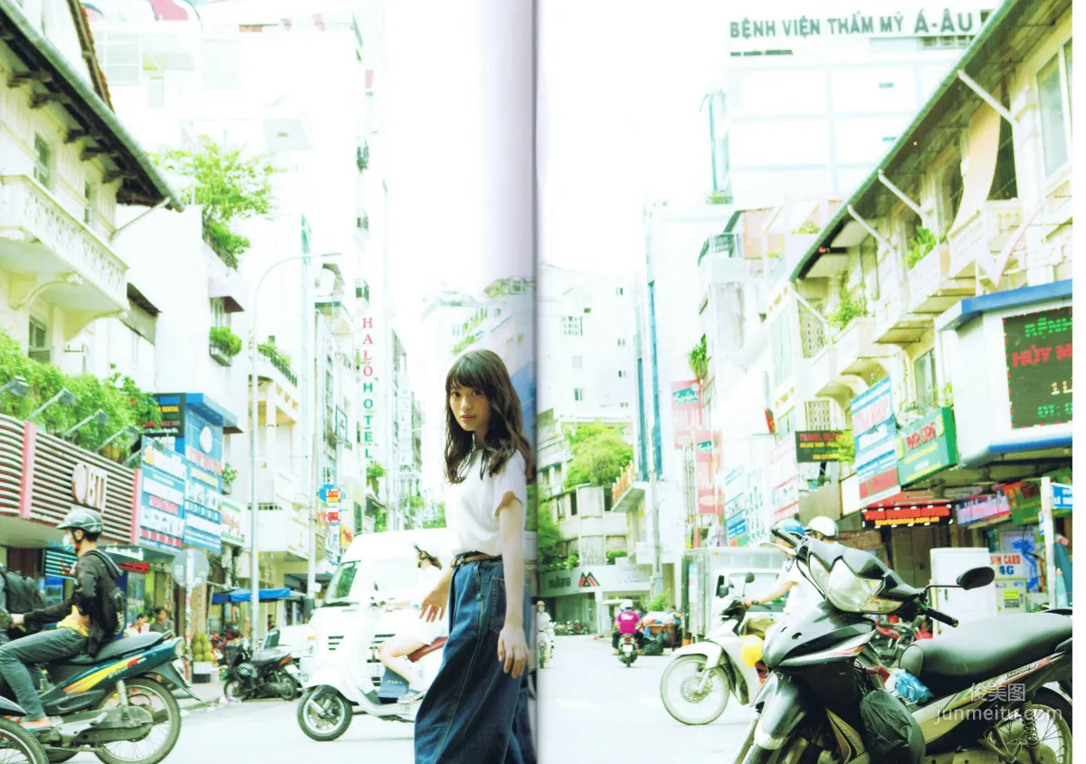 北原里英《そして》 [PhotoBook] 写真集2