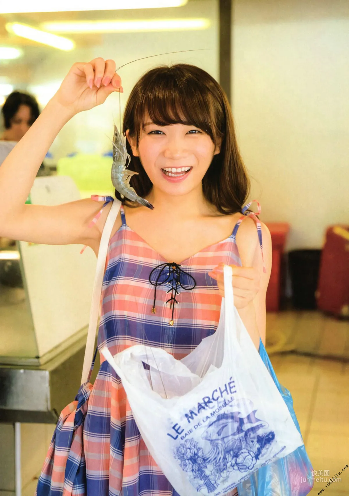 Manatsu Akimoto 1st, Midsummer Pressure Pattern [Photo Books] Photo Set photo 68