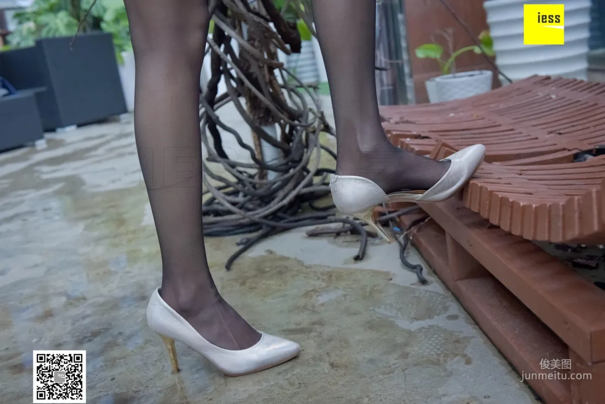Yong Ying, Black Stockings After the Rain [IESS] Silk Enjoyer 160, Photo Set photo 46