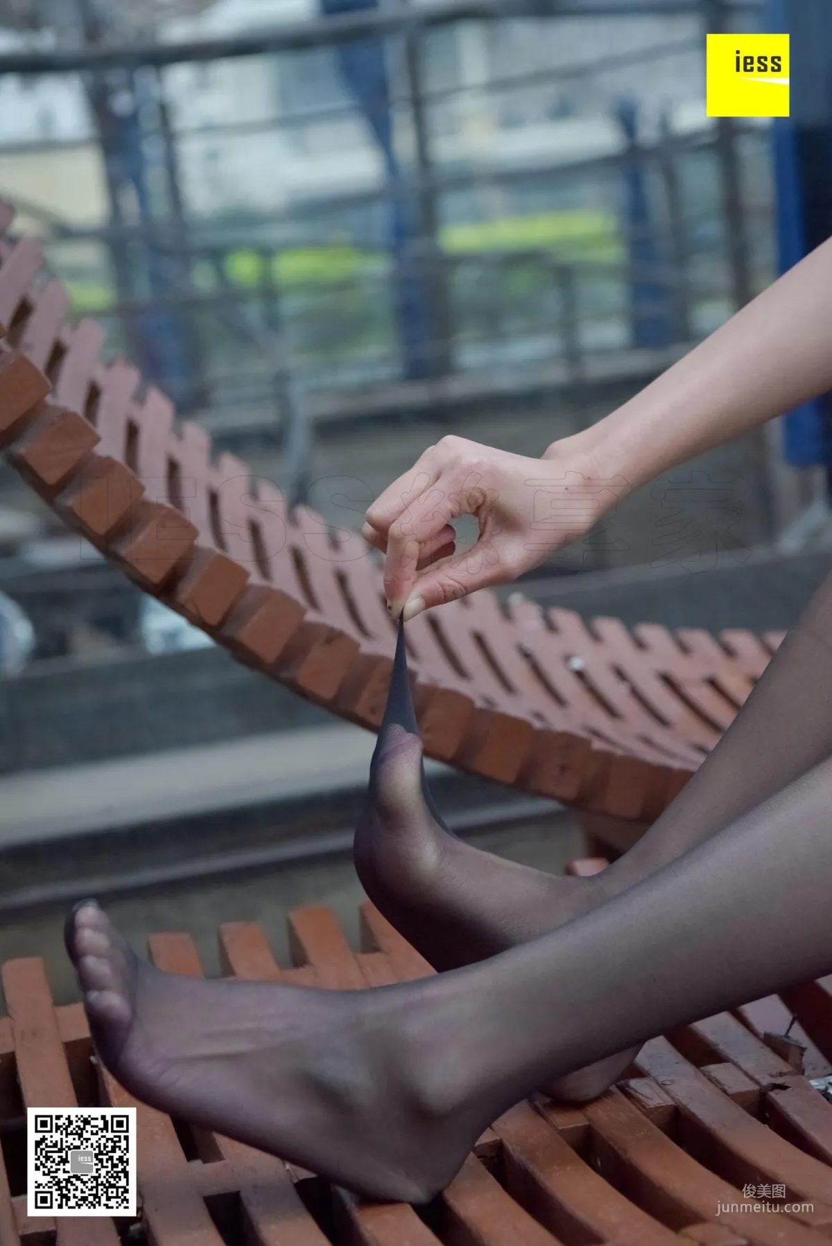 Yong Ying, Black Stockings After the Rain [IESS] Silk Enjoyer 160, Photo Set photo 59