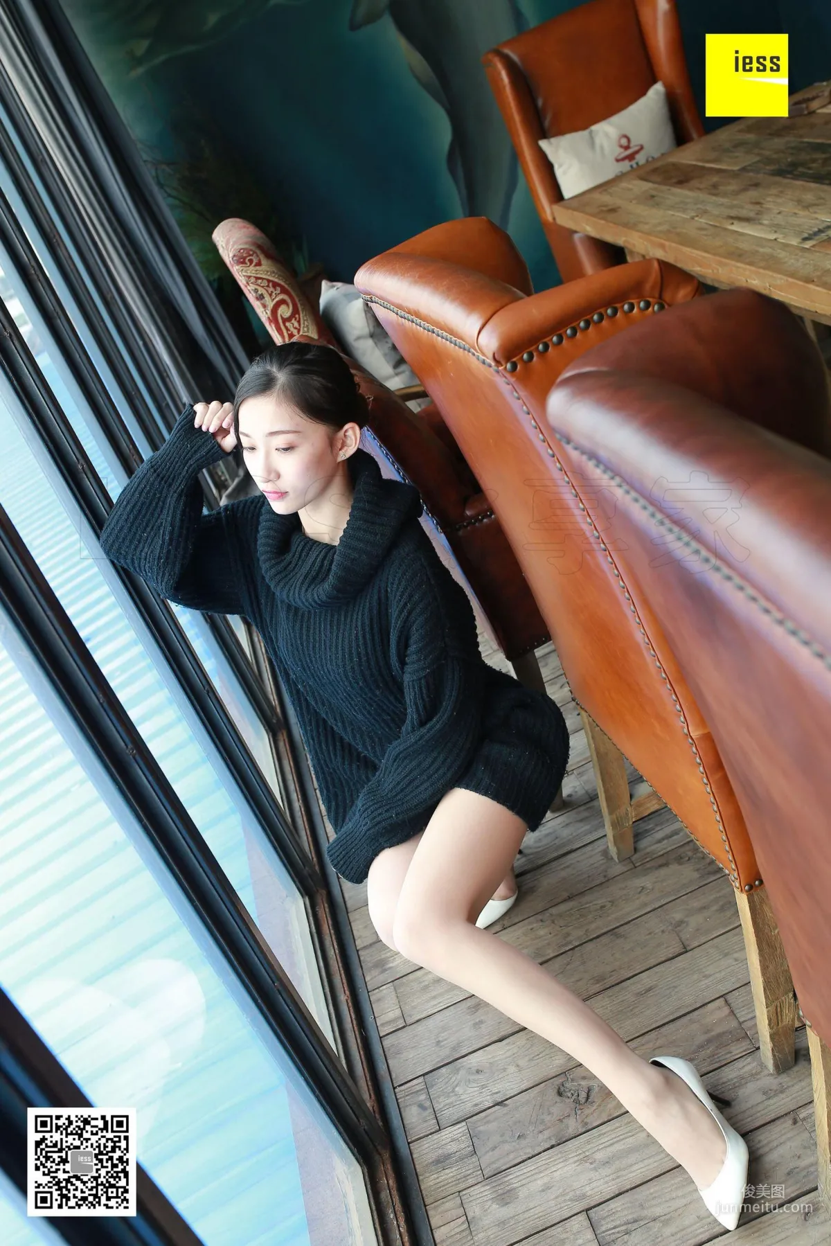 Qiuqiu, Black Sweater and Sheer Stockings [IESS] Silk Enjoyer 165 Photo Set photo 9