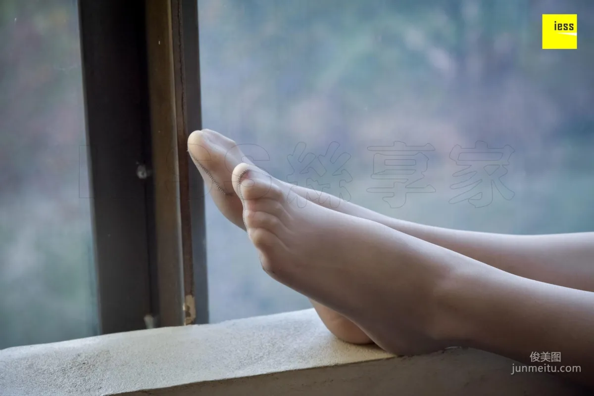 Lai Lai, Intellectual Gray Stockings and Sandals [IESS] Silk Enjoyer 179 Photo Set photo 81