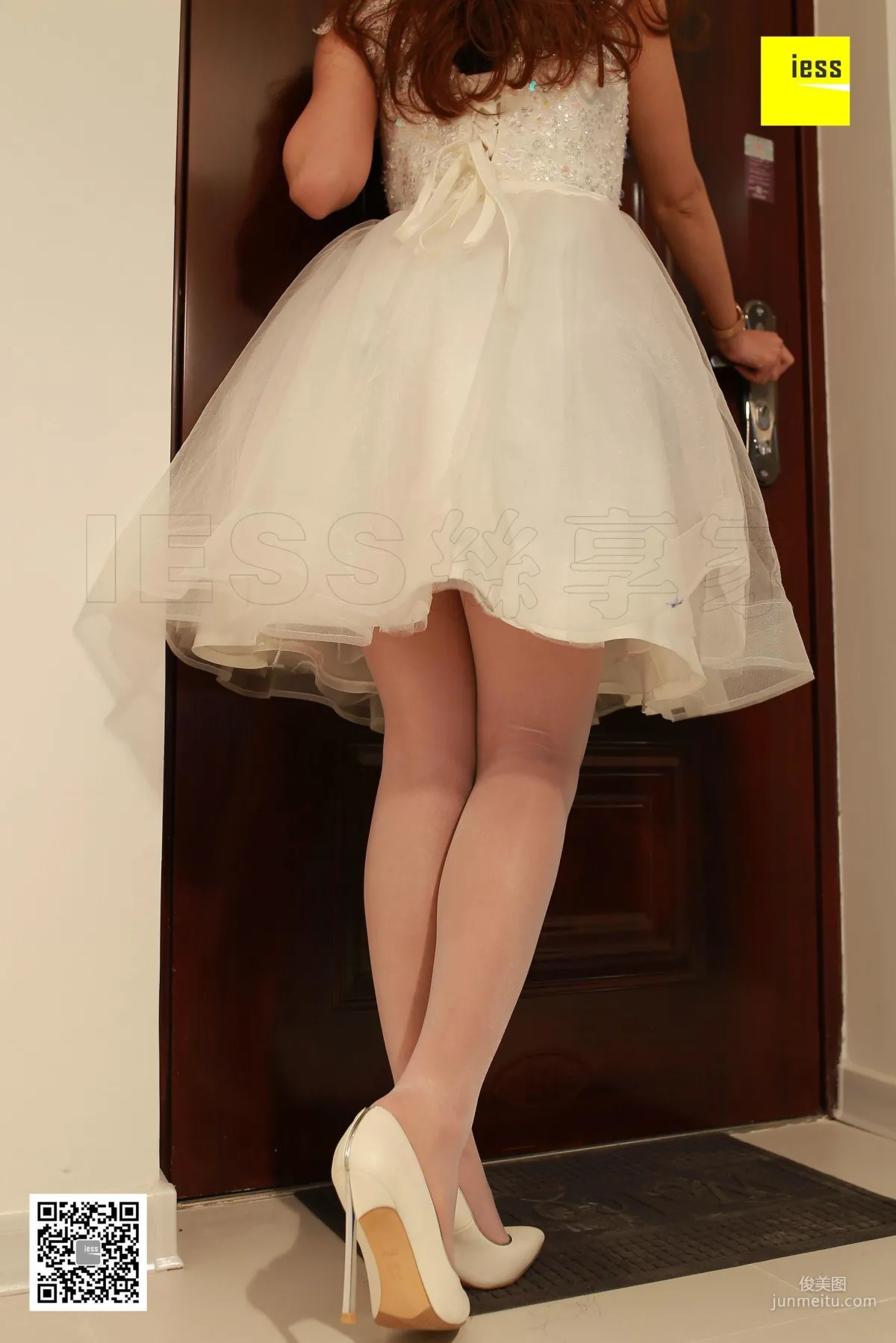 IESS Qiuqiu 'The Groom Is Not Me' [IESS] Silk Enjoyer [Devil Wednesday] Special Issue No.06 Photo Set photo 2