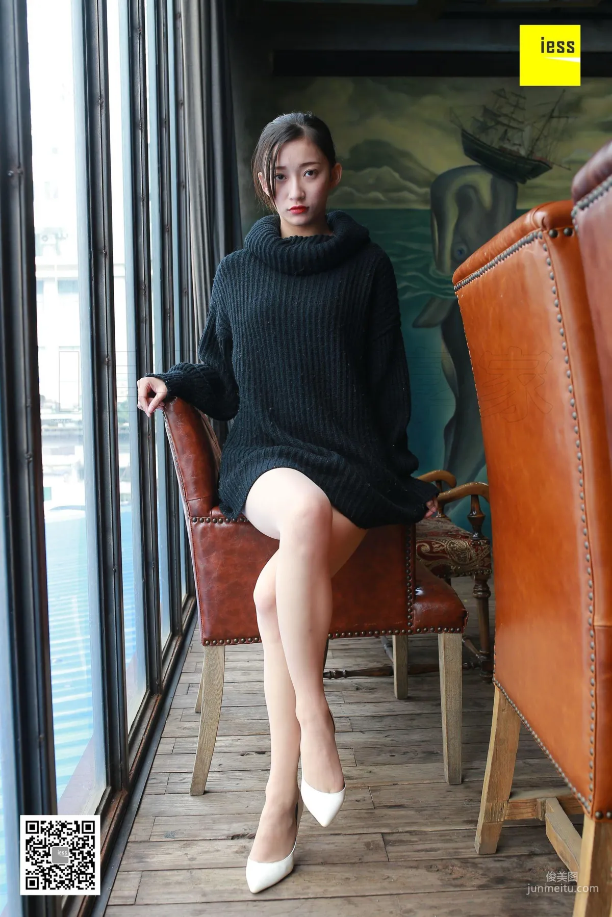 Qiuqiu, Black Sweater and Sheer Stockings [IESS] Silk Enjoyer 165 Photo Set photo 11