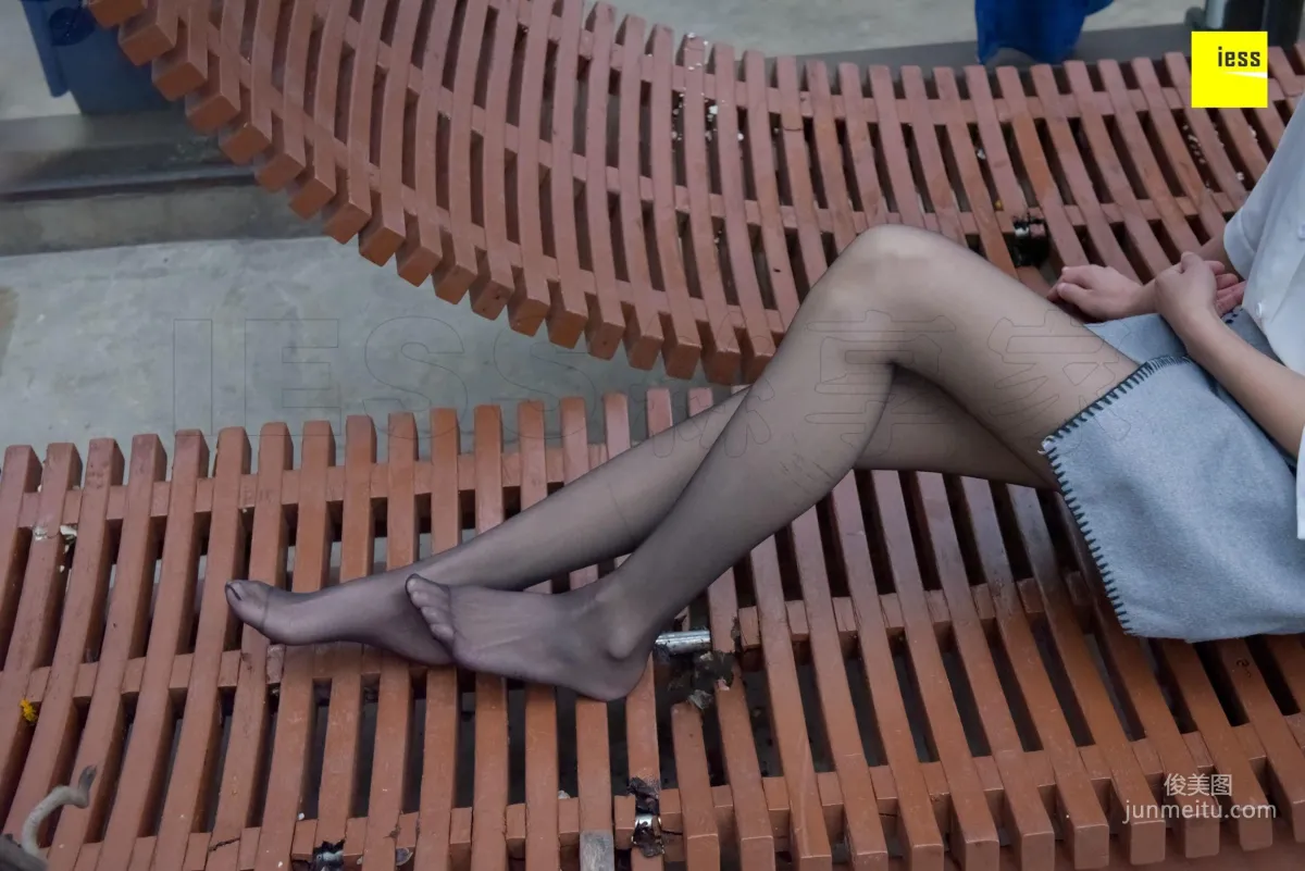 Yong Ying, Black Stockings After the Rain [IESS] Silk Enjoyer 160, Photo Set photo 72