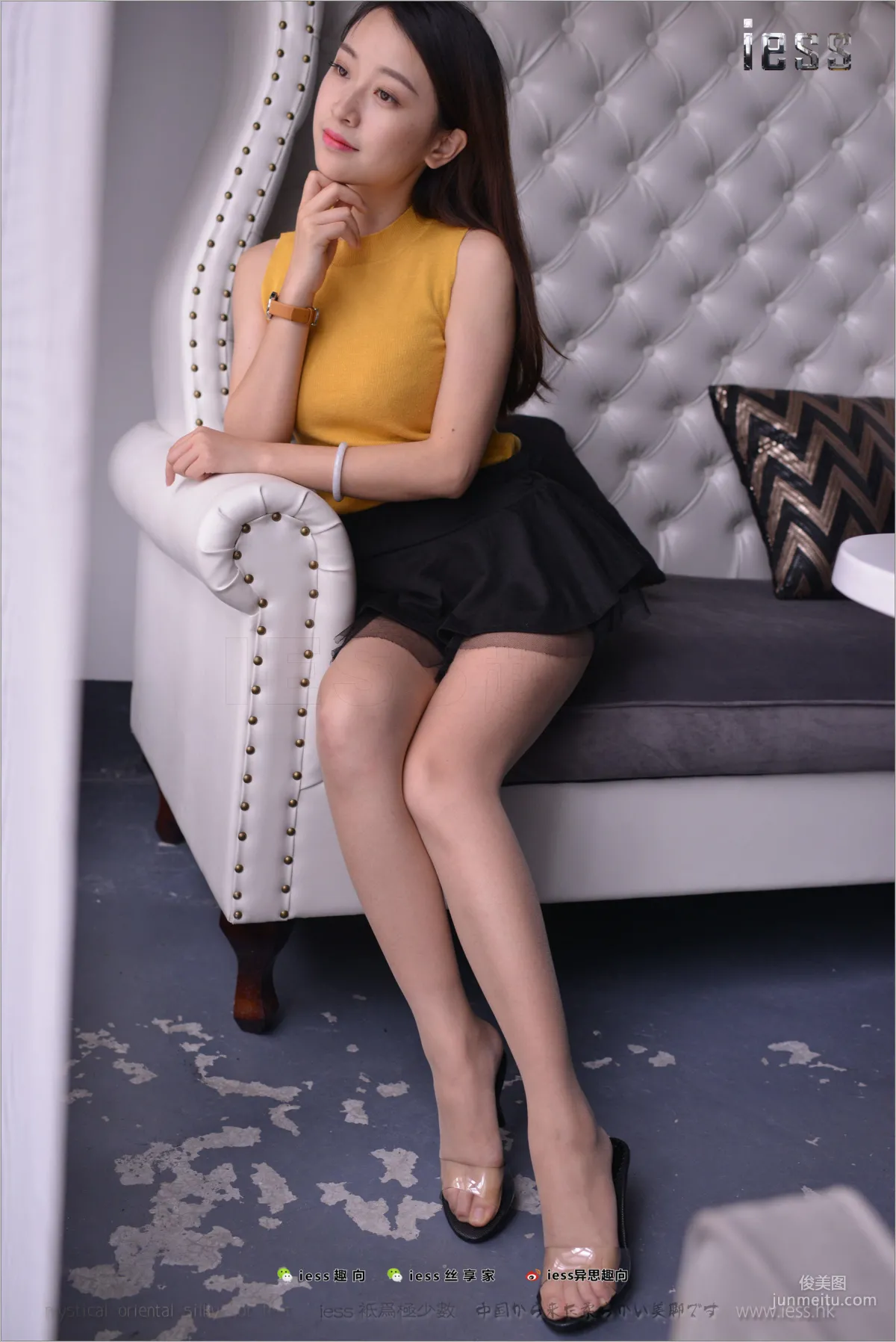Xiao Jie, A Head Start in Staring [IESS] Silk Stockings Bento 192 Photo Set photo 6