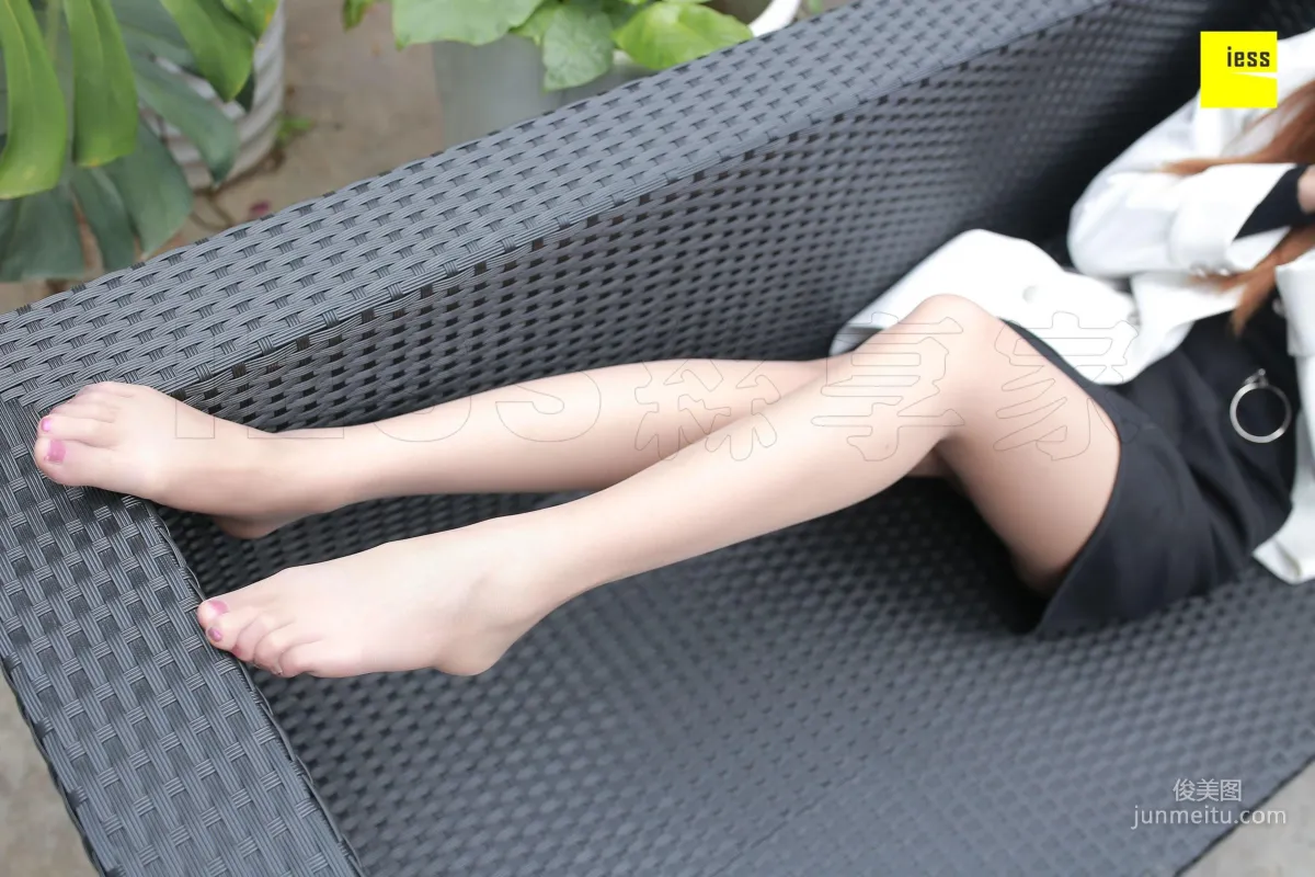Jing Jing, Beauty in a White Suit [IESS] Silk Enjoyer 155 Photo Set photo 14