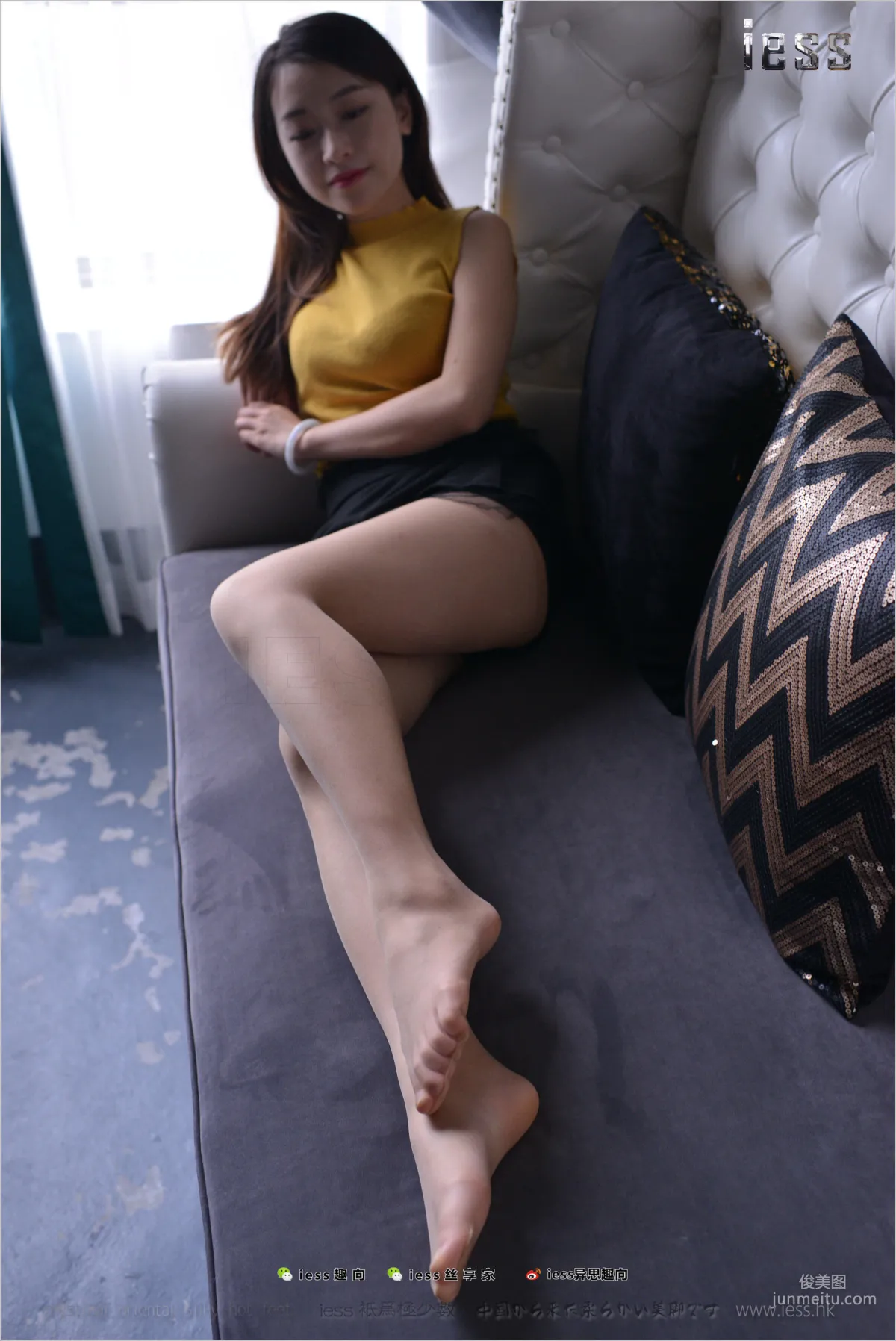Xiao Jie, A Head Start in Staring [IESS] Silk Stockings Bento 192 Photo Set photo 60