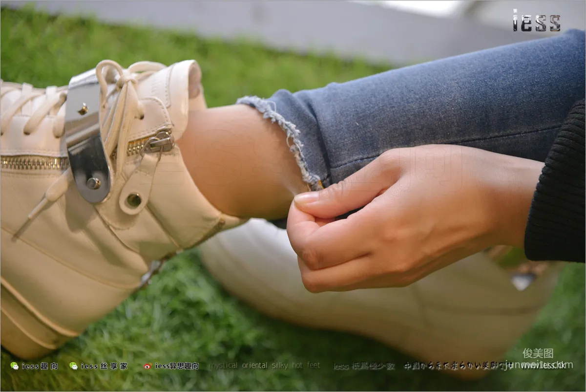 Xiao Jie, Love Duet 1 [IESS] Silk Stockings Bento 194 Photo Set photo 56