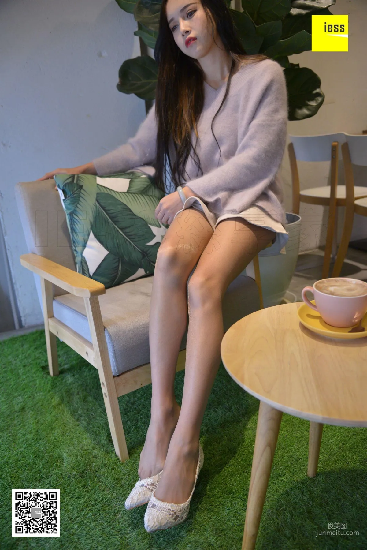 Xiao Yu, Inviting an Internet Celebrity for Coffee [IESS] Silk Enjoyer 157 Photo Set photo 60