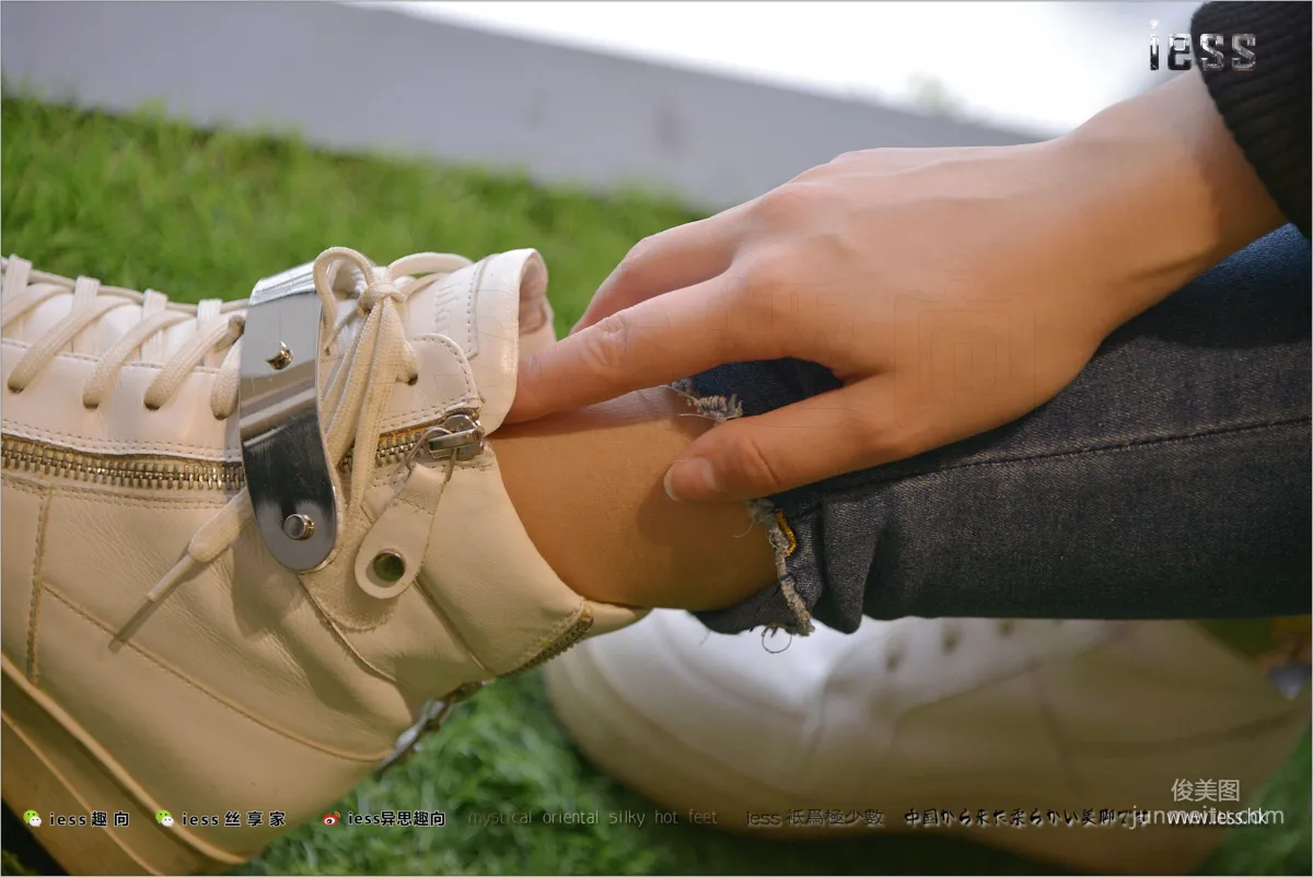 Xiao Jie, Love Duet 1 [IESS] Silk Stockings Bento 194 Photo Set photo 58