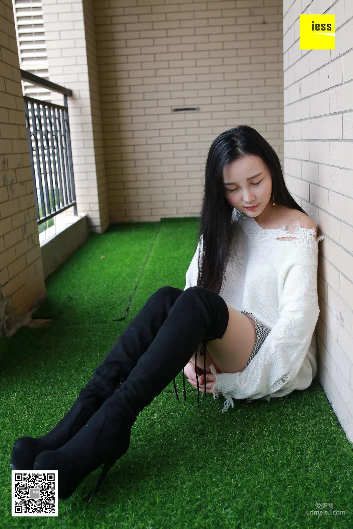 Wen Xin "The Allure of Over-Knee Boots" [IESS] Silk Enjoyer 180 Photo Set photo 9