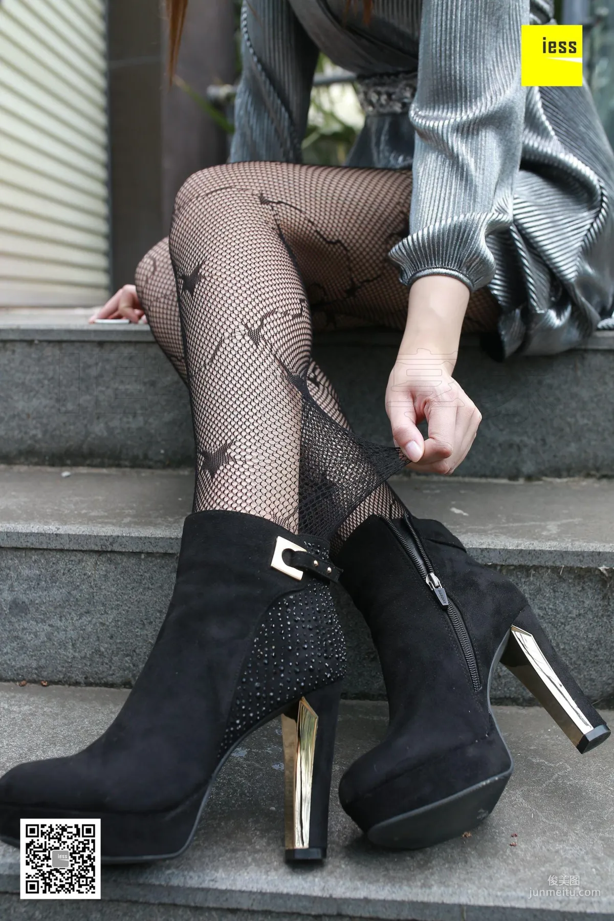 Zi Zi "Star Fishnet Stockings and Ankle Boots" [IESS] Silk Enjoyer 158 Photo Set photo 13