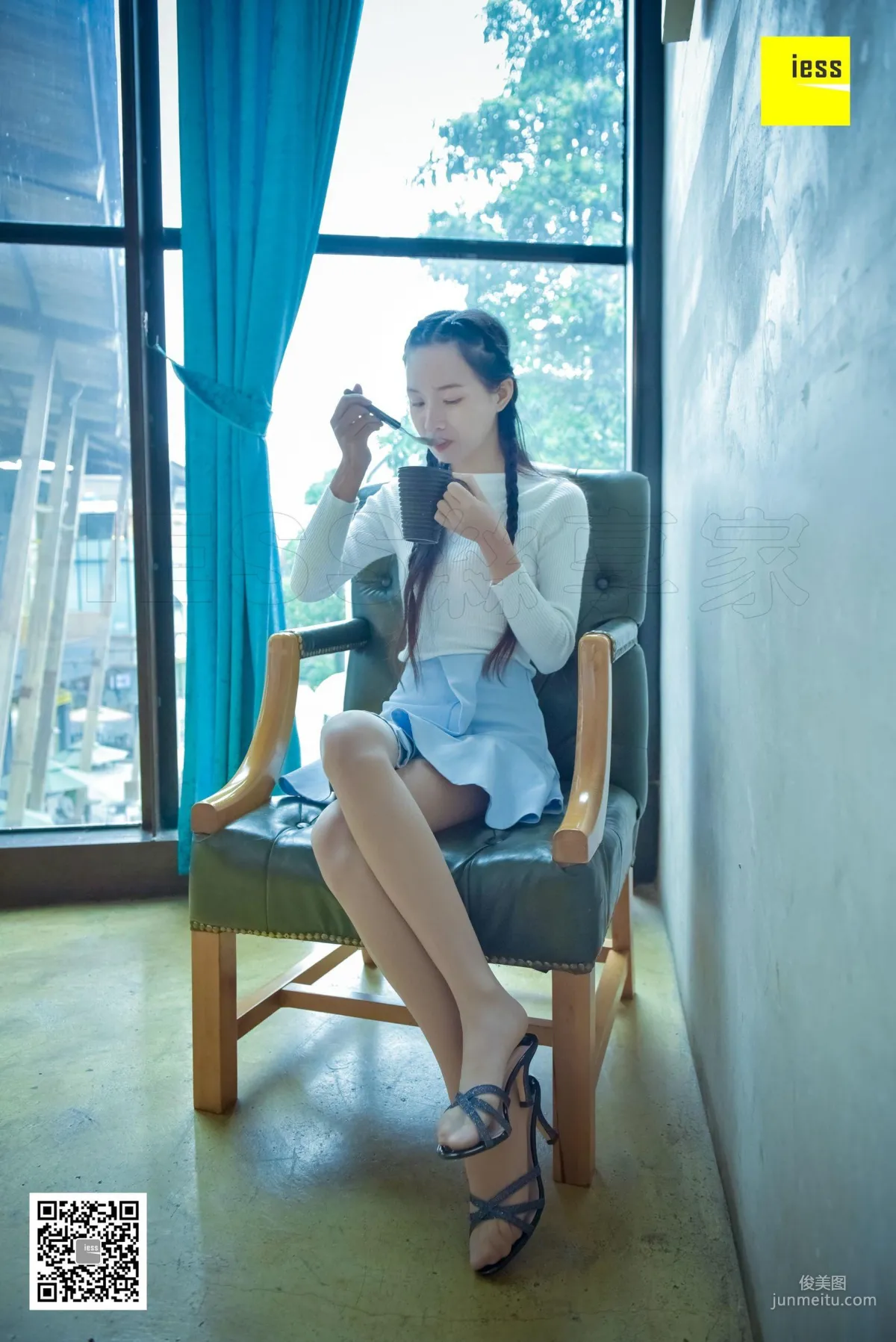 Mu Mu, Alluring Charm Meat-Color Stockings and Sandals [IESS] Silk Enjoyer 166 Photo Set photo 15