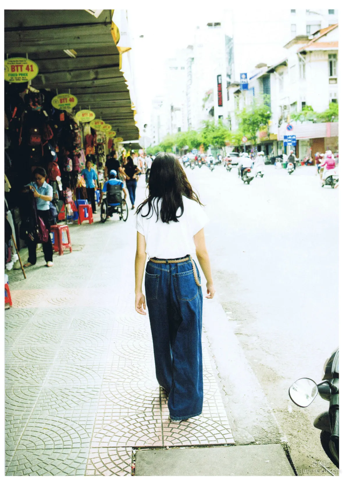 北原里英《そして》 [PhotoBook] 写真集98