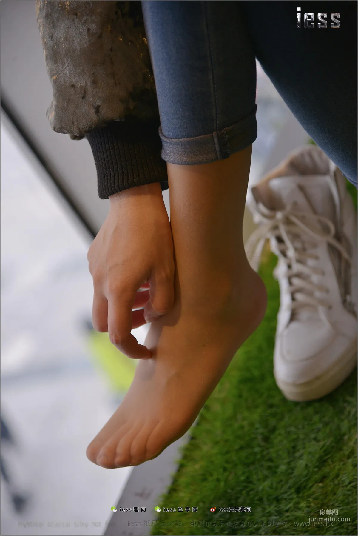 Xiao Jie, Love Duet 1 [IESS] Silk Stockings Bento 194 Photo Set photo 92