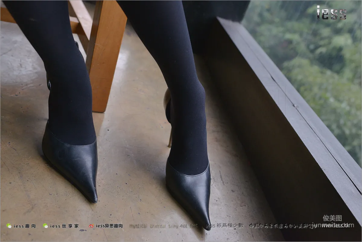 Ruo Qi "50D Thick Black Stockings and Super Pointed High Heels" [IESS] Stocking Feet Bento 195 Photo Set photo 79