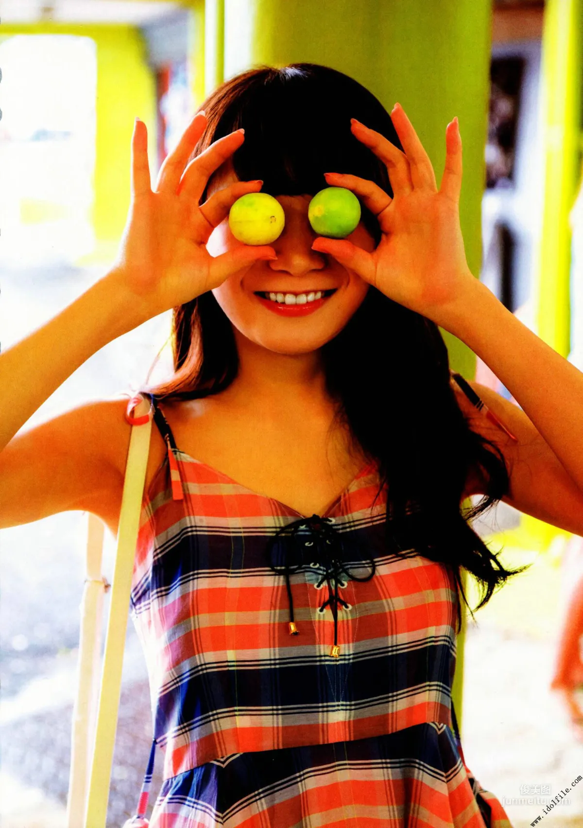 Manatsu Akimoto 1st, Midsummer Pressure Pattern [Photo Books] Photo Set photo 22