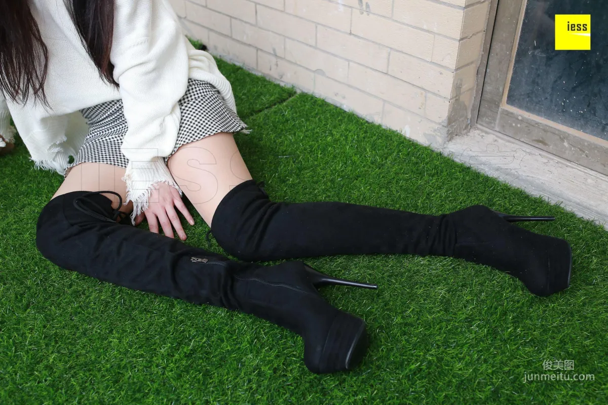 Wen Xin "The Allure of Over-Knee Boots" [IESS] Silk Enjoyer 180 Photo Set photo 11