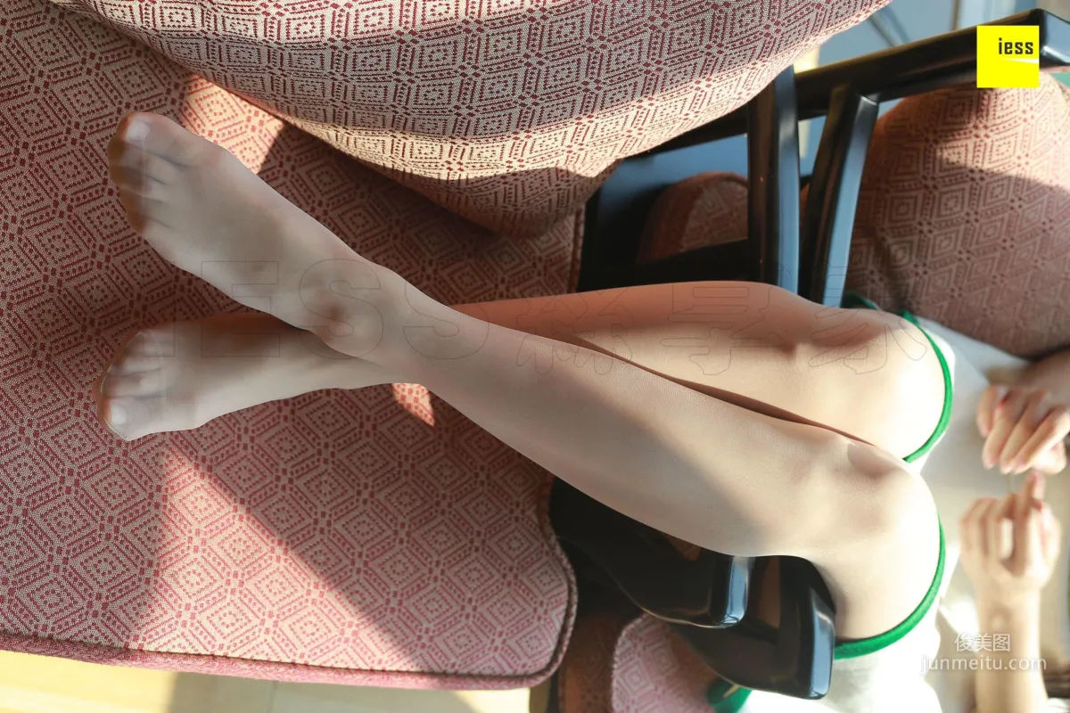 Mu Mu《Pure Style Meat Stockings》 [IESS] Silk Enjoyer 185 Photo Set photo 22