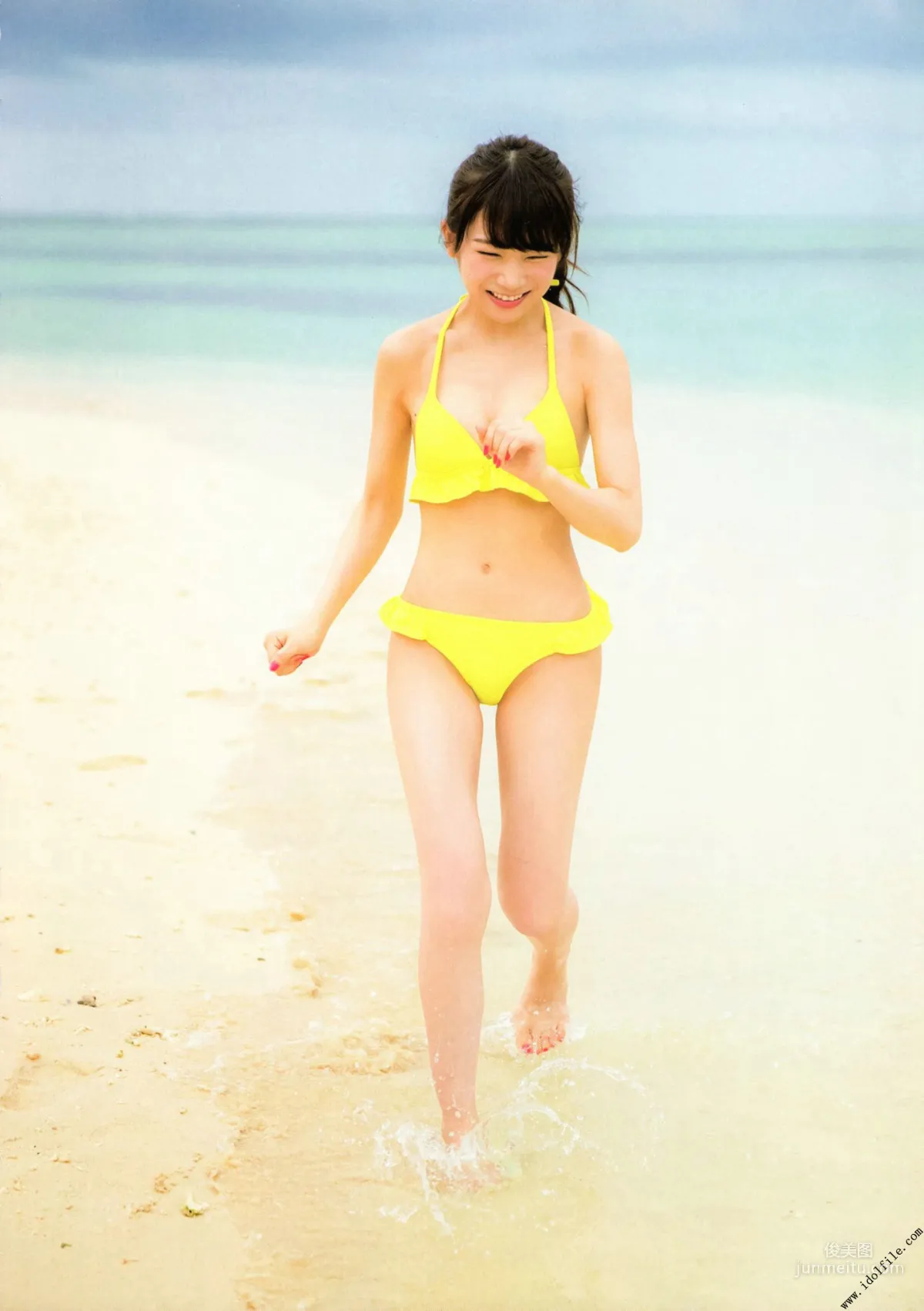 Manatsu Akimoto 1st, Midsummer Pressure Pattern [Photo Books] Photo Set photo 88