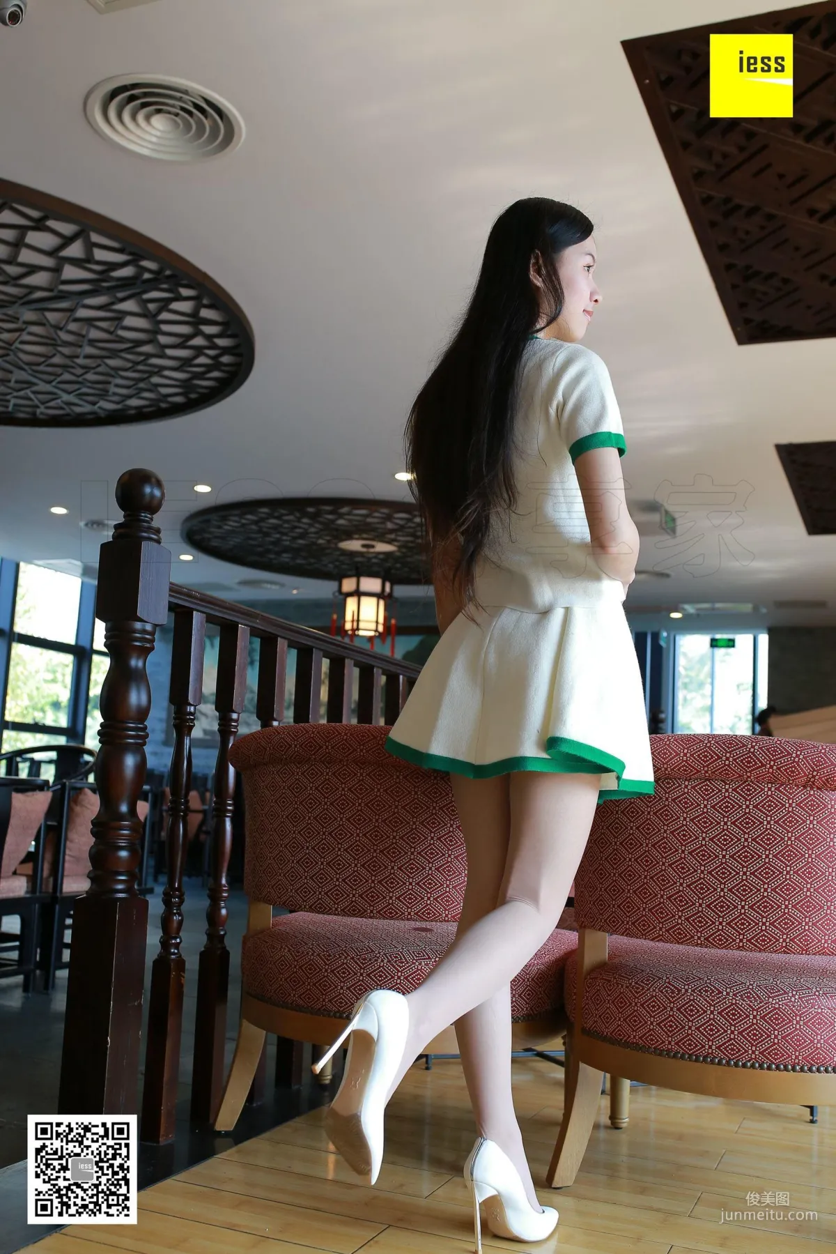 Mu Mu《Pure Style Meat Stockings》 [IESS] Silk Enjoyer 185 Photo Set photo 2