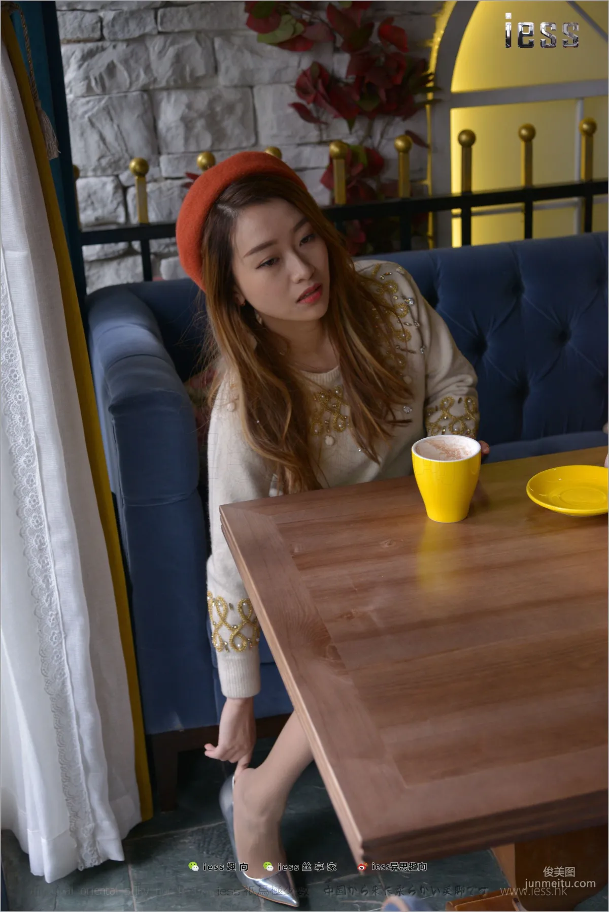 Xiao Jie, Blame You for Being Too Beautiful [IESS] Silk Feet Bento 197 Photo Set photo 36