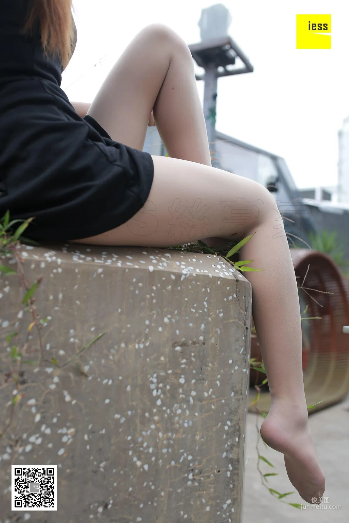 Jing Jing, Slip Dress and Flesh-Colored Stockings [IESS] Silk Enjoyer 164 Photo Set photo 99