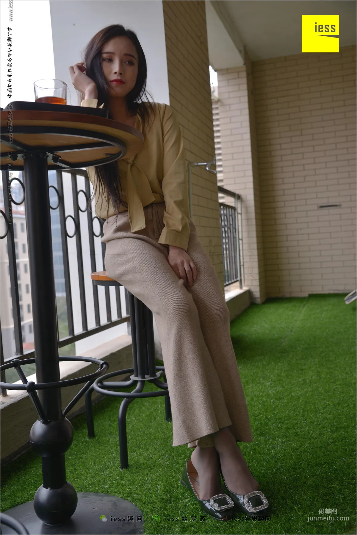 Xiao Yu 'Xiao Yu, Boat Socks, Short Stockings and Flats' Simplified Version [IESS] Silk Legs Bento 218 Photo Set photo 76
