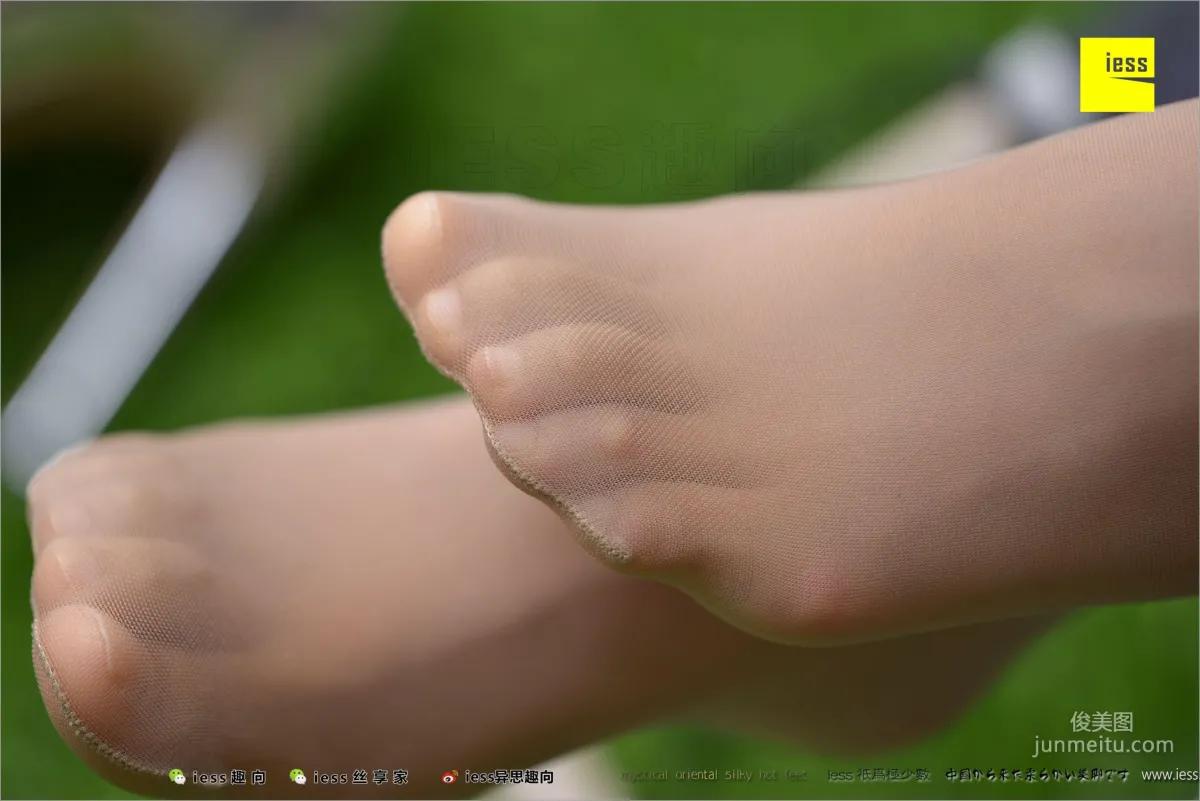 Hua Hua《Classic Little Feet》 [IESS] Silk Feet Bento 210 Photo Set photo 71