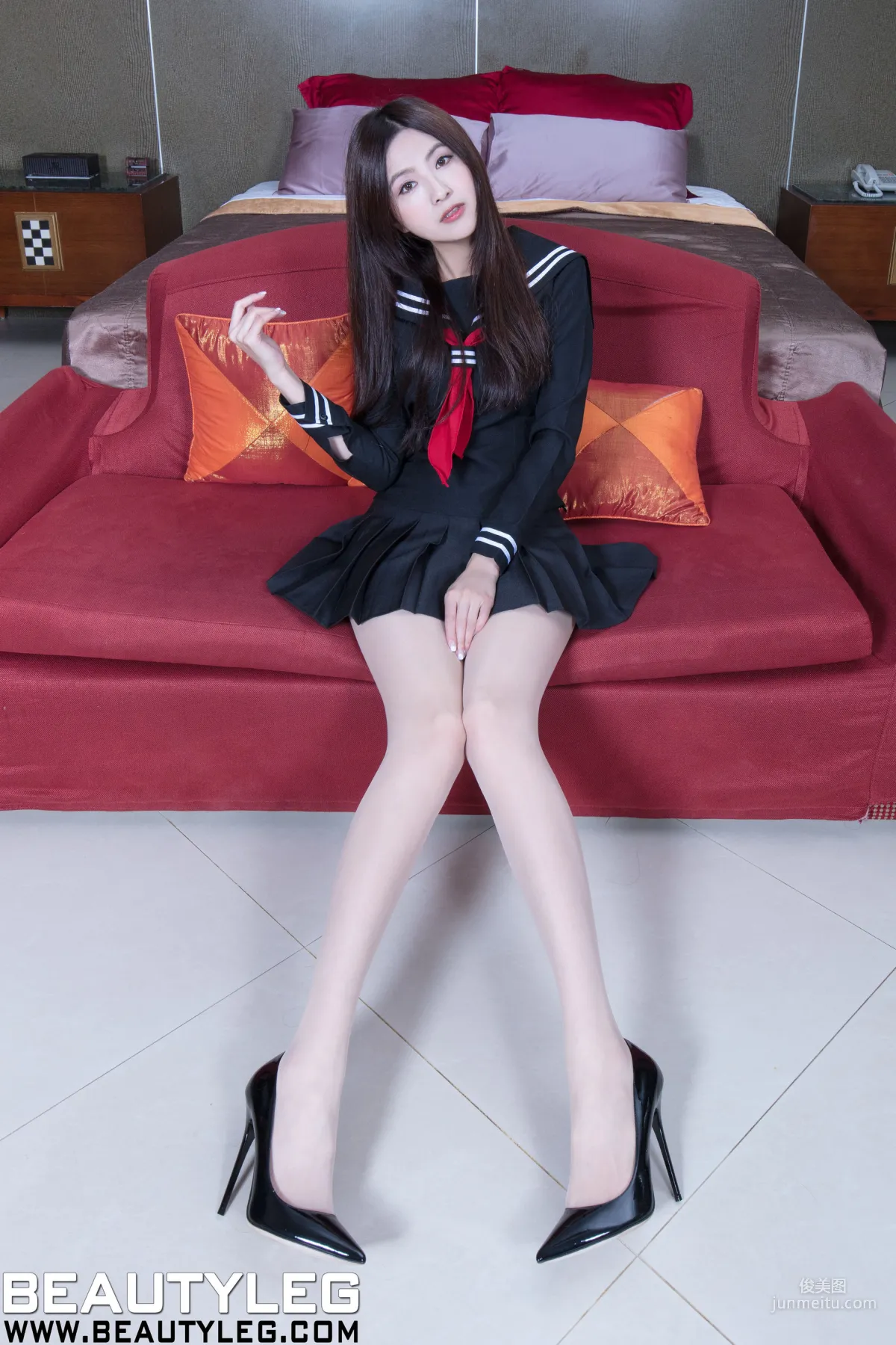 簡曉育Vicni《3組超短裙美腿》 [Beautyleg] No.1599 寫真集 29