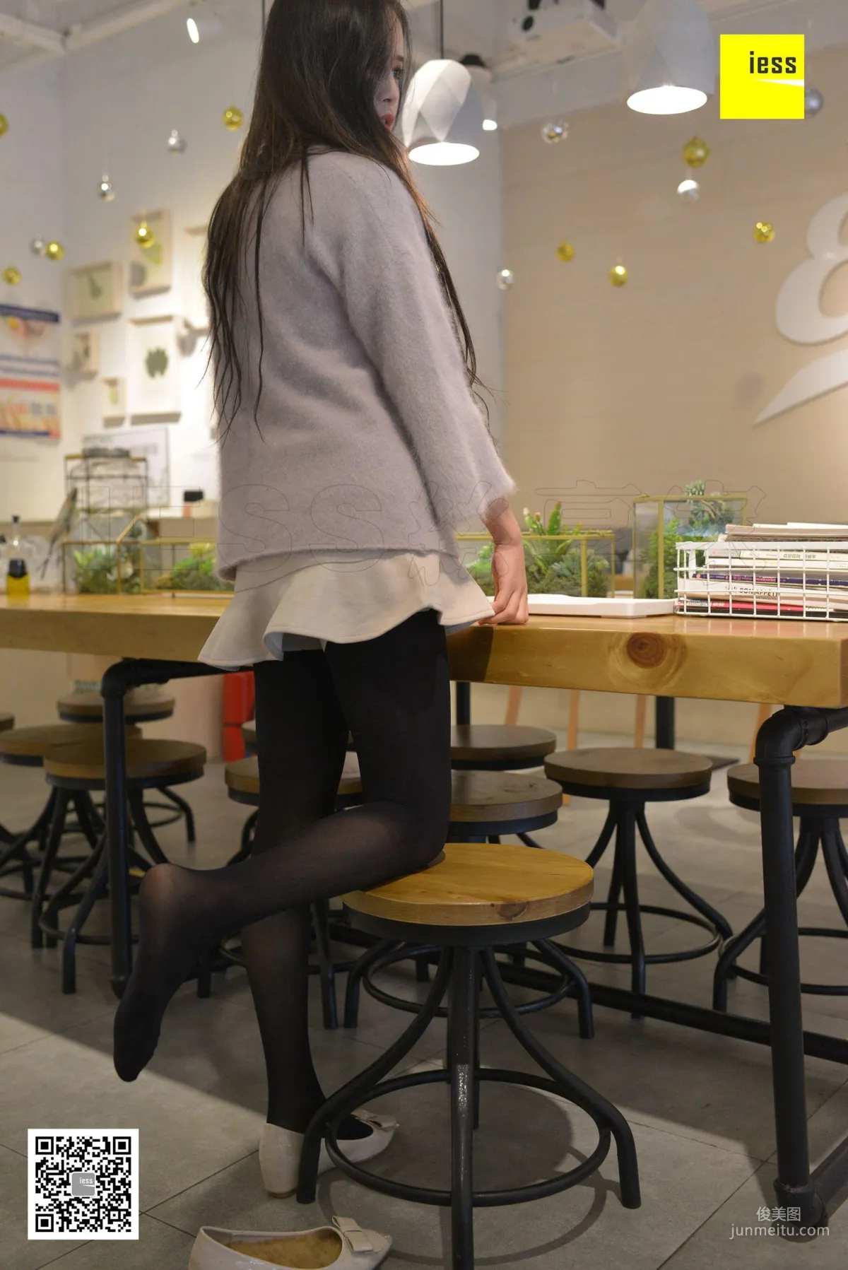 Xiao Yu, 50D Black Stockings and Flats [IESS] Stockings Lover 195 Photo Set photo 43