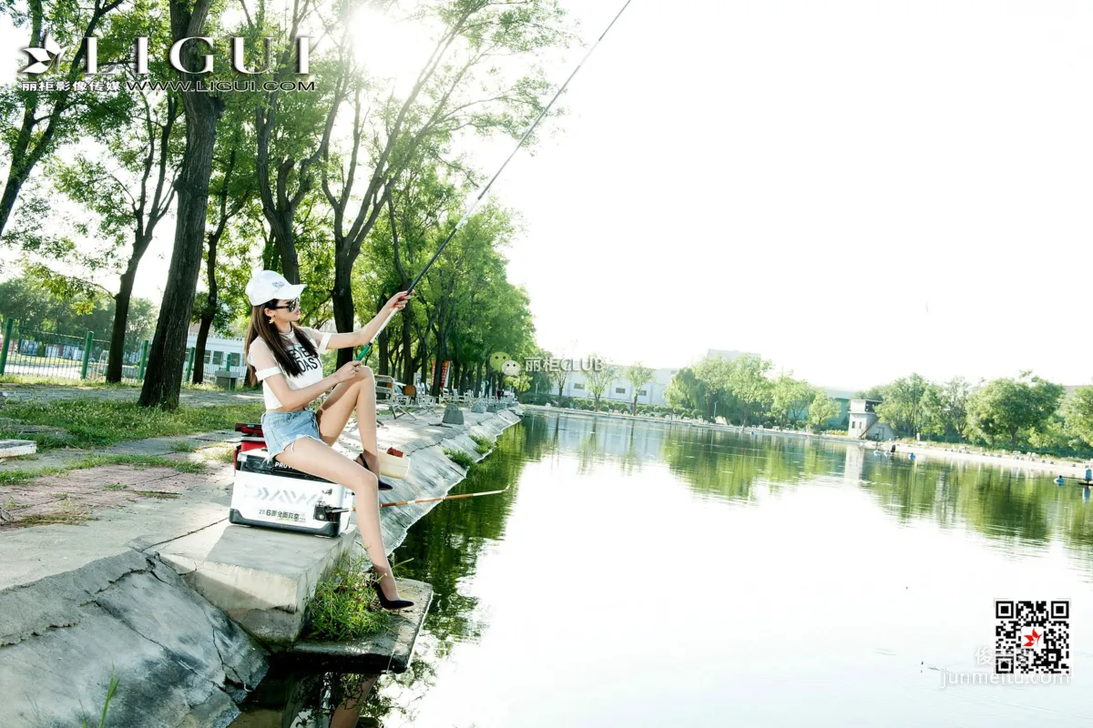 Model Wen Di Denim Hot Pants and Street Snap Beautiful Legs [Ligui] Photo Set photo 66
