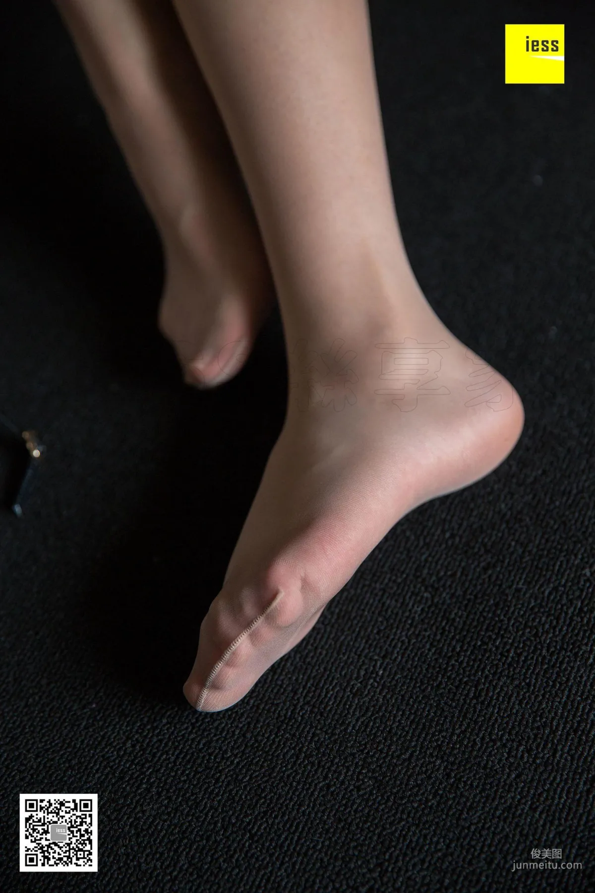 Wen Xin, Seductive Fish Mouth Lace-Up High Heels [IESS] Silk Enjoyer 212 Photo Set photo 49