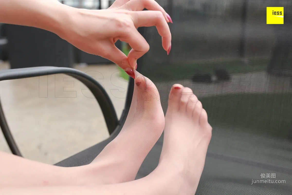 Shuang Shuang, Mature Woman Shuang Shuang Long Legs Killer [IESS] Silk Enjoyer 210 Photo Set photo 54
