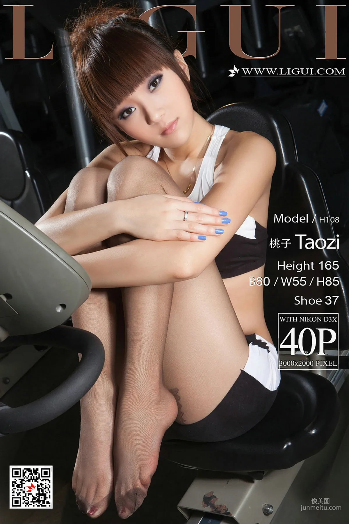 Model 桃子《健身房丝足》 [丽柜Ligui] 写真集10