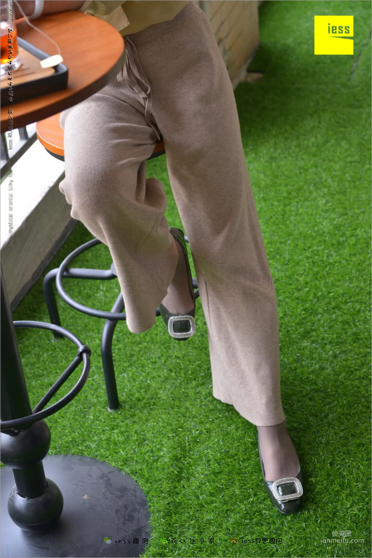 Xiao Yu 'Xiao Yu, Boat Socks, Short Stockings and Flats' Simplified Version [IESS] Silk Legs Bento 218 Photo Set photo 55