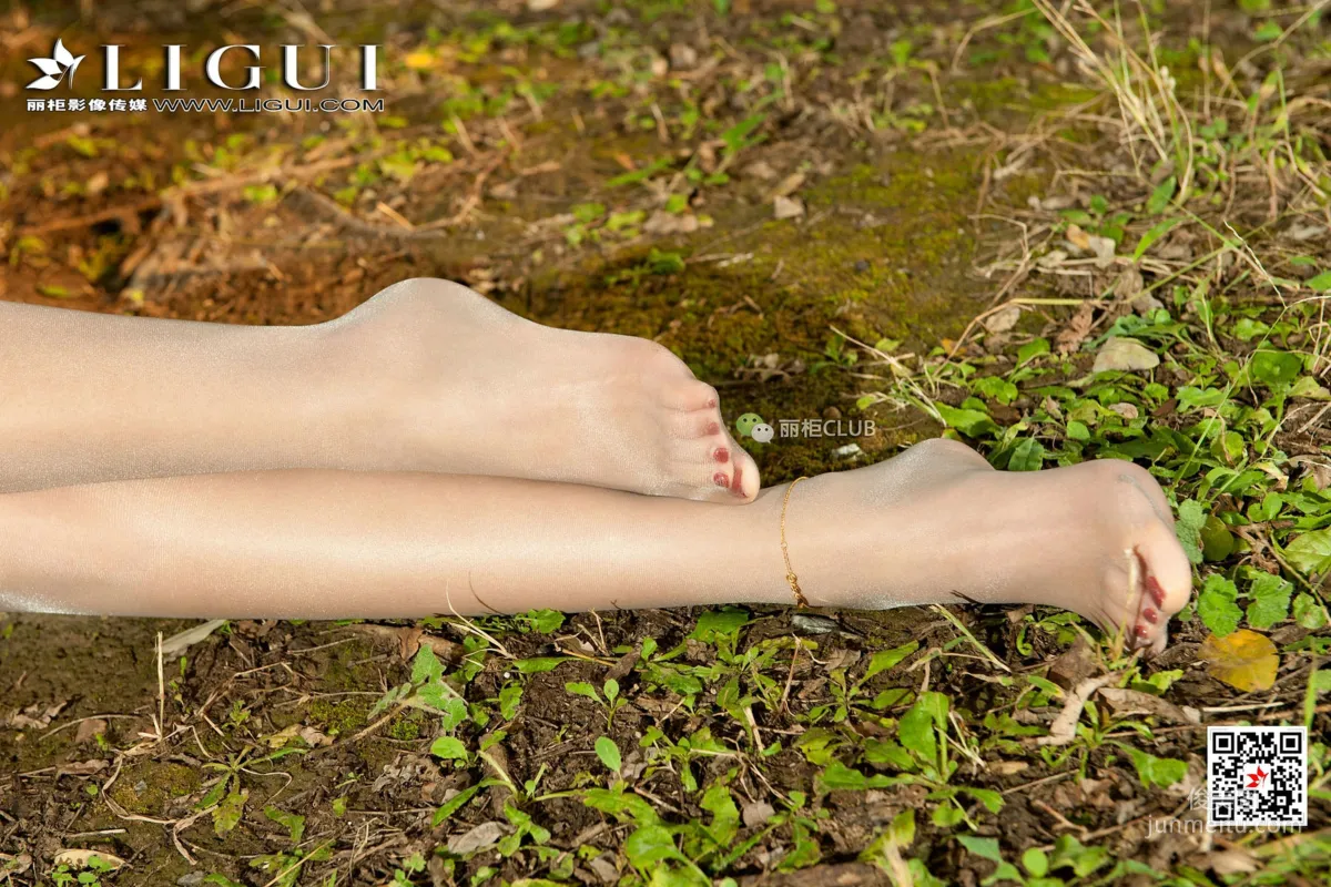 Model 筱筱《郊外肉丝丝足》 [丽柜Ligui] 写真集34